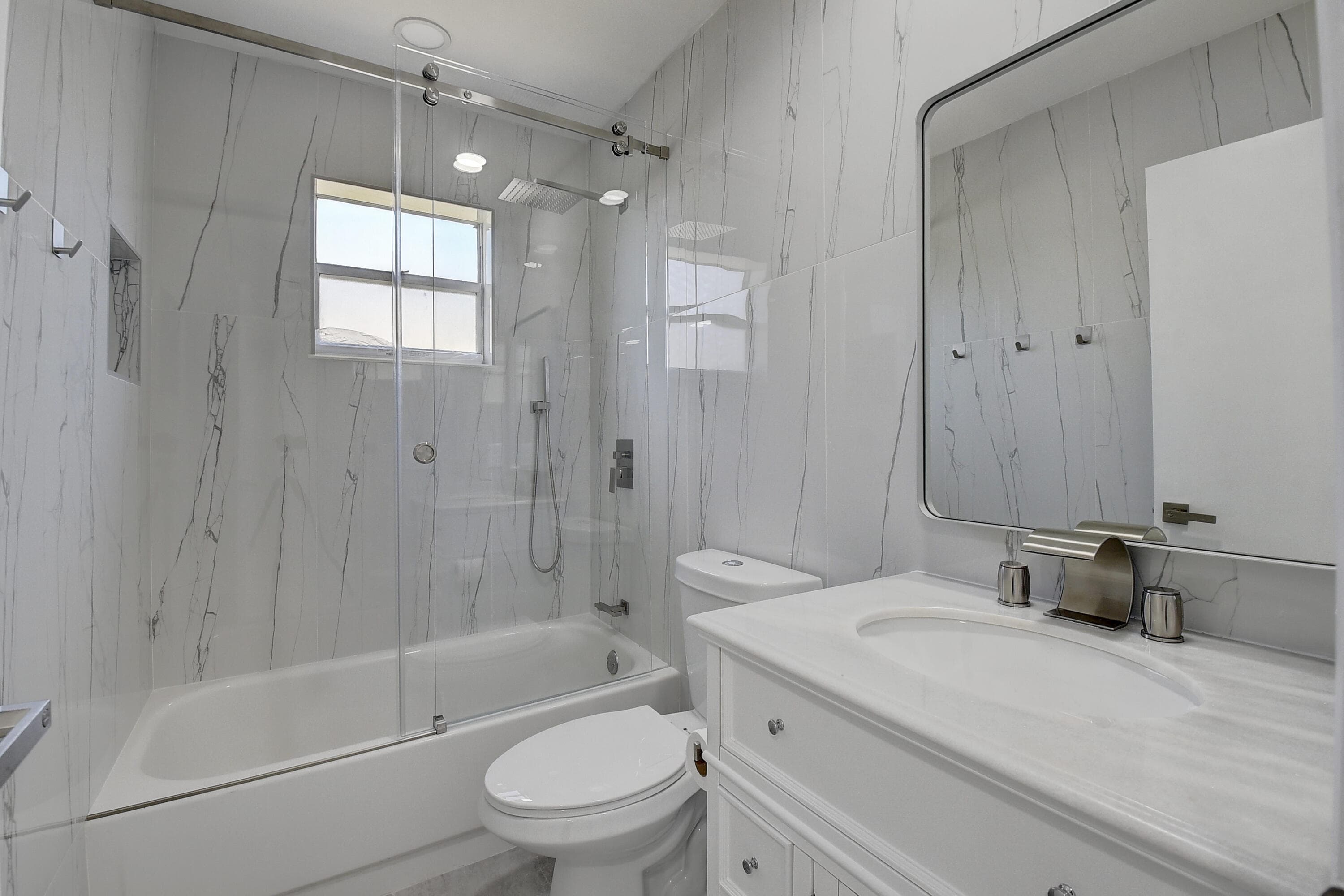 318 Monaco G Boulevard G, Delray Beach, FL 33446 — photo 16 of 31