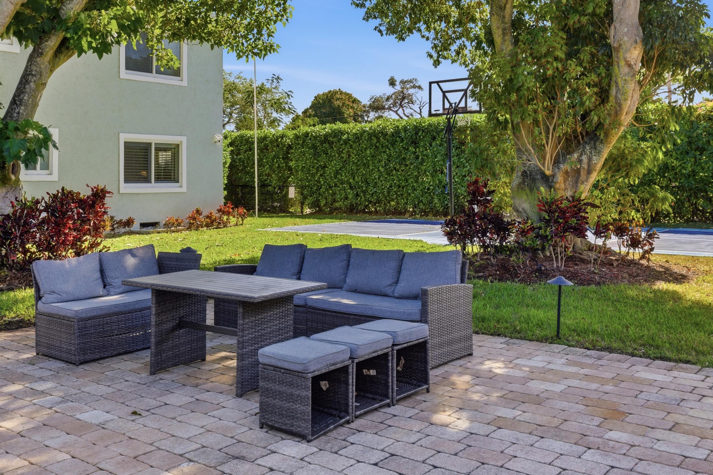 921 Ortega Road, West Palm Beach, FL 33405 — photo 50 of 60