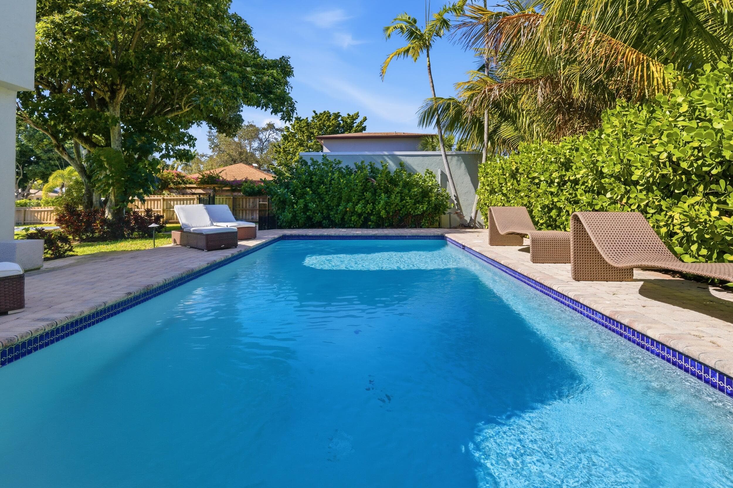 921 Ortega Road, West Palm Beach, FL 33405 — photo 43 of 60
