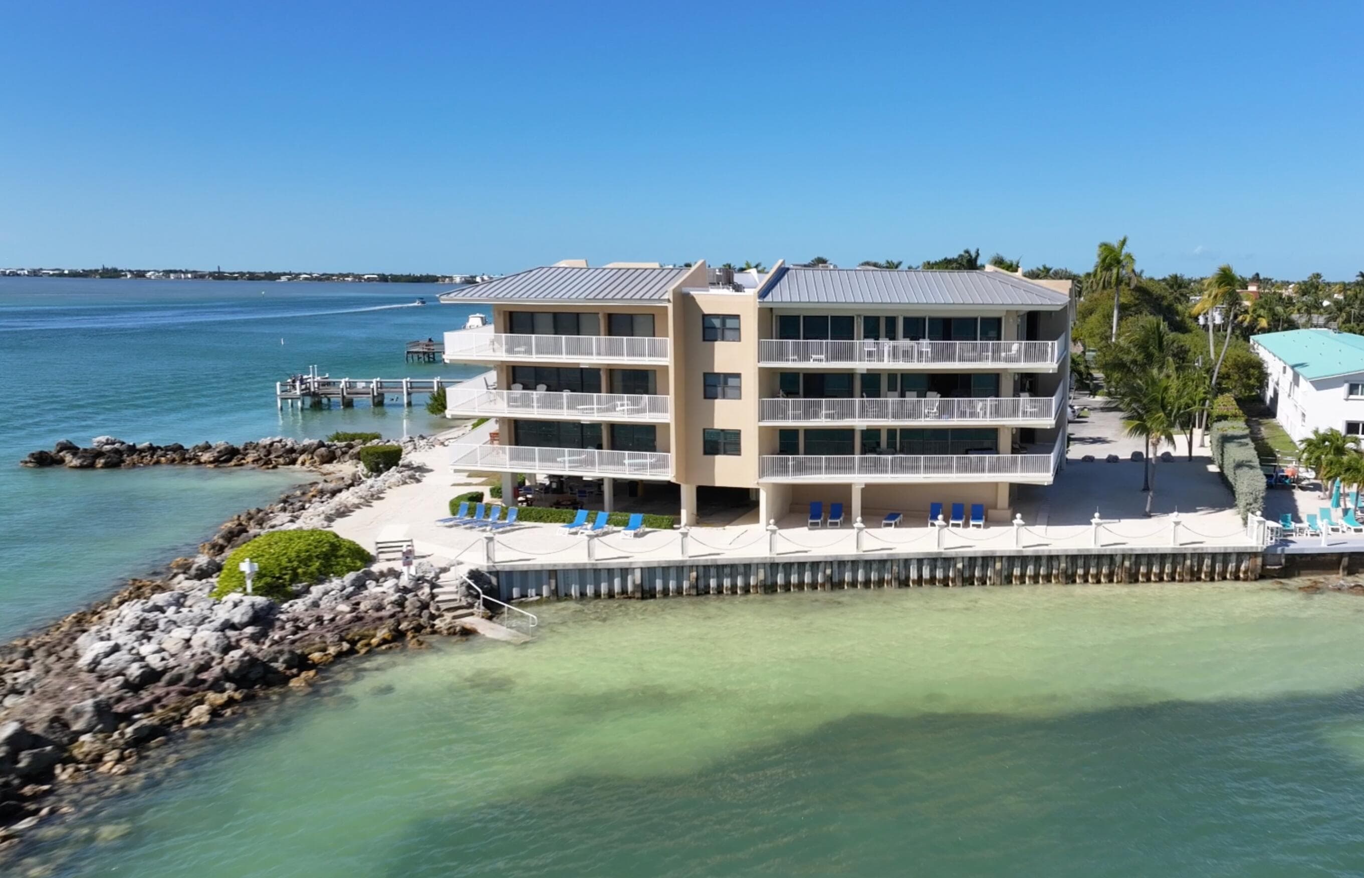 1133 W Ocean Drive 17, Key Colony Beach, FL 33050 — photo 43 of 50