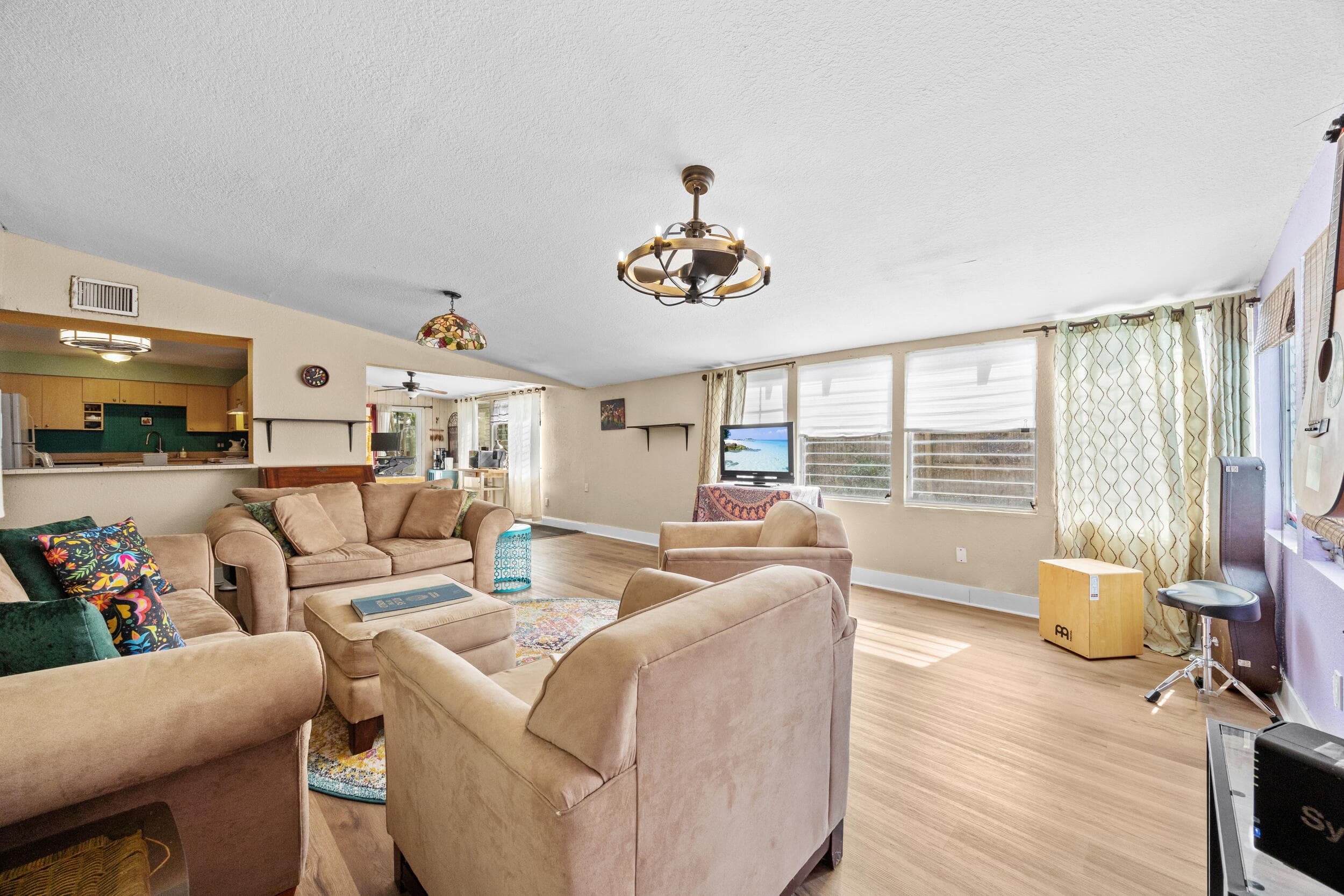 2695 Hayden Drive, Palm Springs, FL 33461 — photo 4 of 13