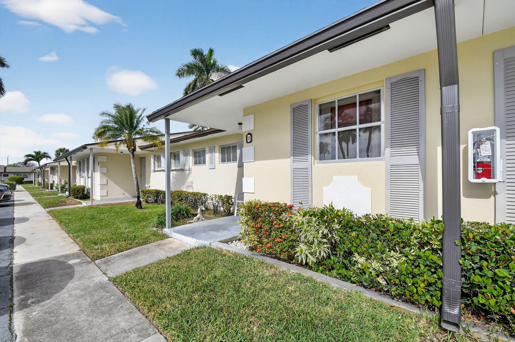 2771 E Ashley Drive D, West Palm Beach, FL 33415 — photo 2 of 65