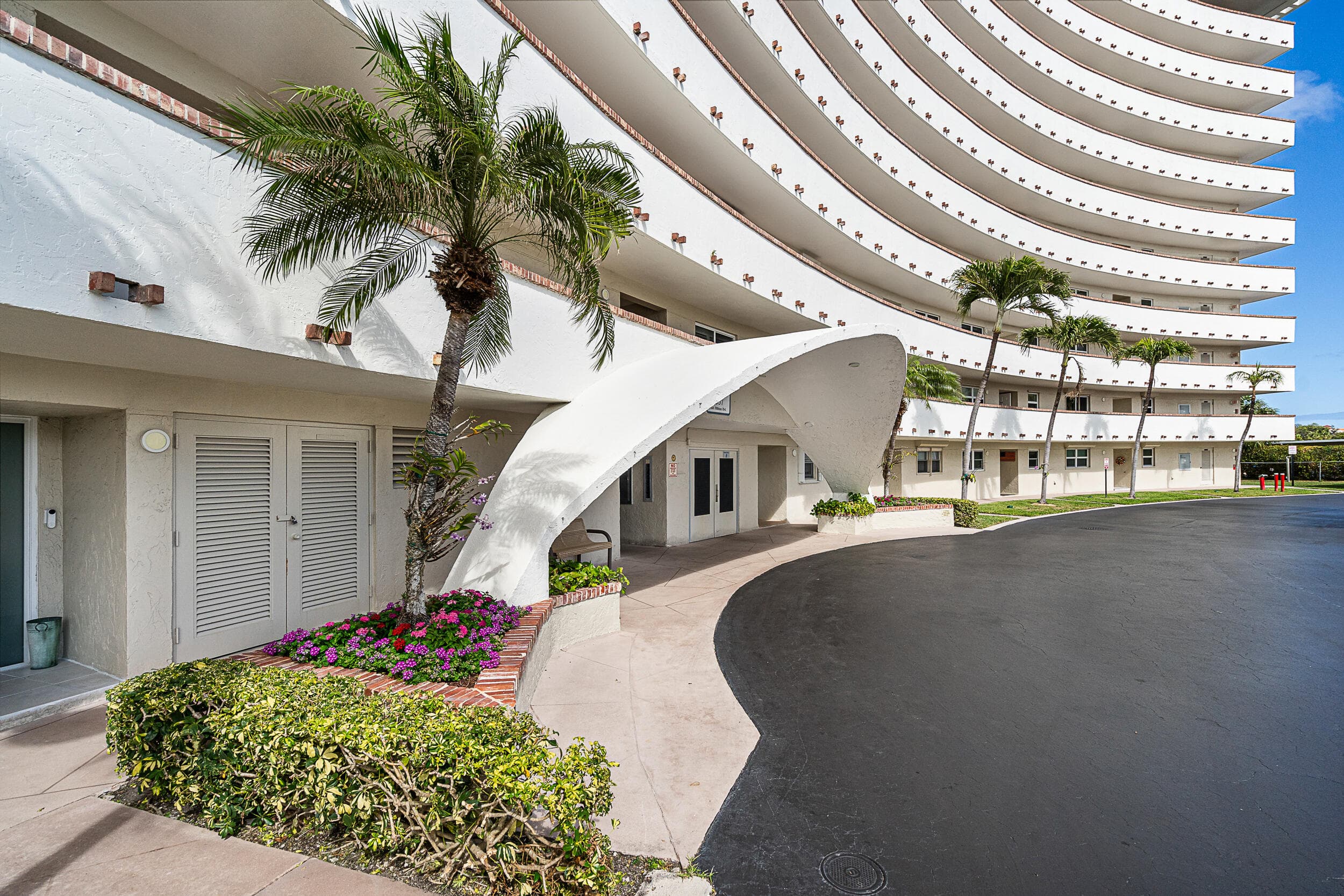 1537 E Hillsboro Boulevard 243, Deerfield Beach, FL 33441 — photo 27 of 30