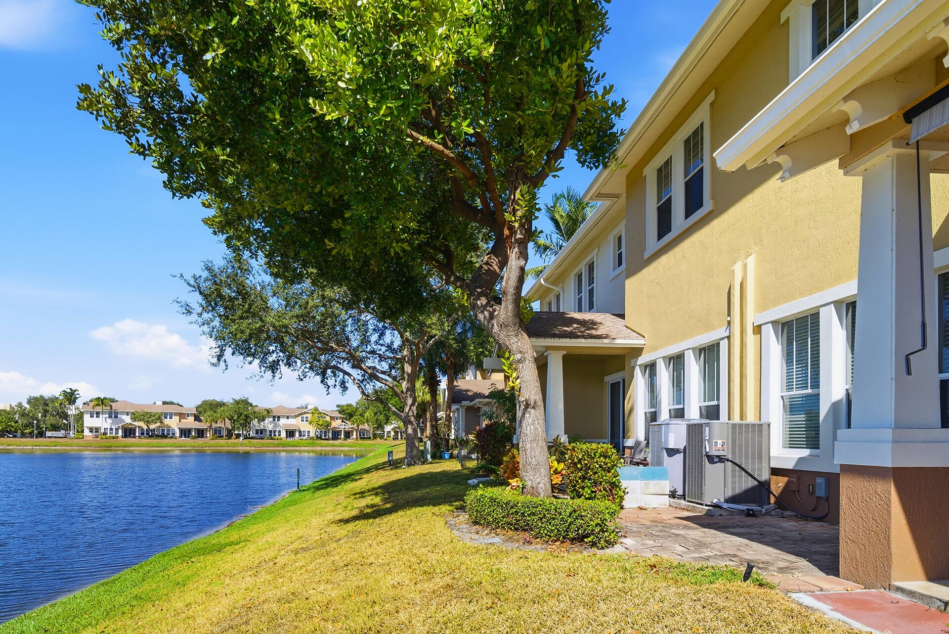 855 Marina Del Ray Lane 3, West Palm Beach, FL 33401 — photo 39 of 58
