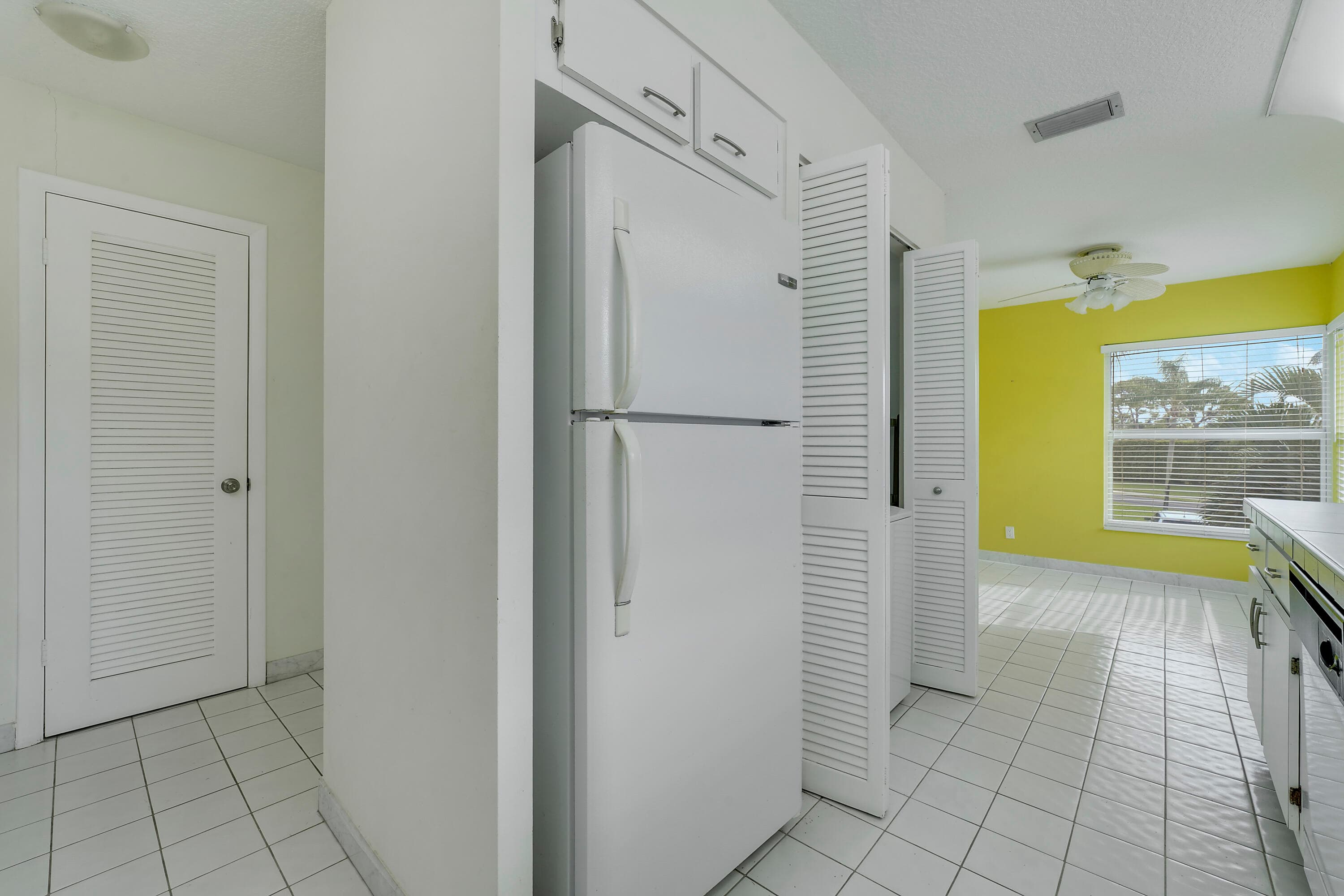13679 Date Palm Court B, Delray Beach, FL 33484 — photo 14 of 46