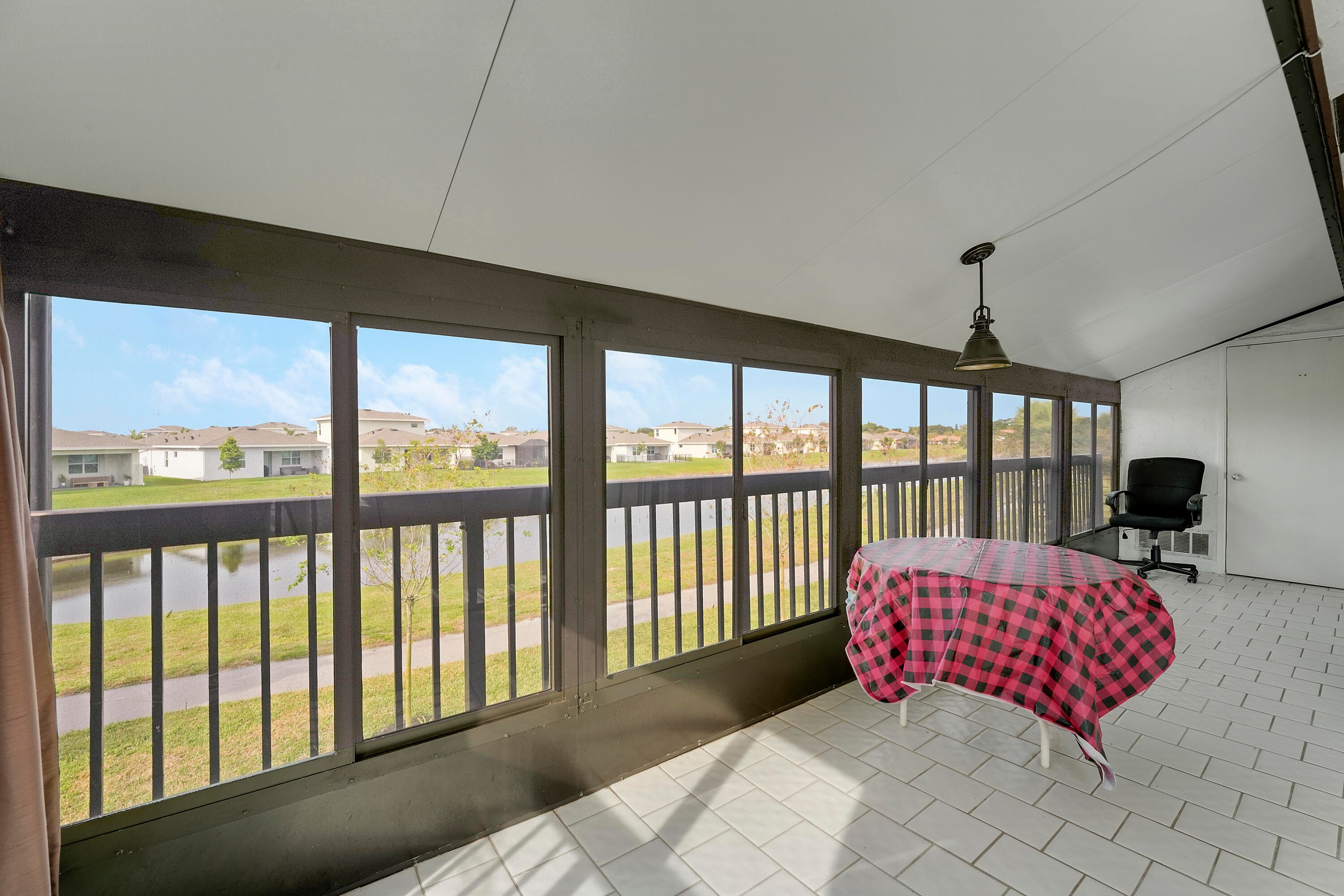 13679 Date Palm Court B, Delray Beach, FL 33484 — photo 4 of 46