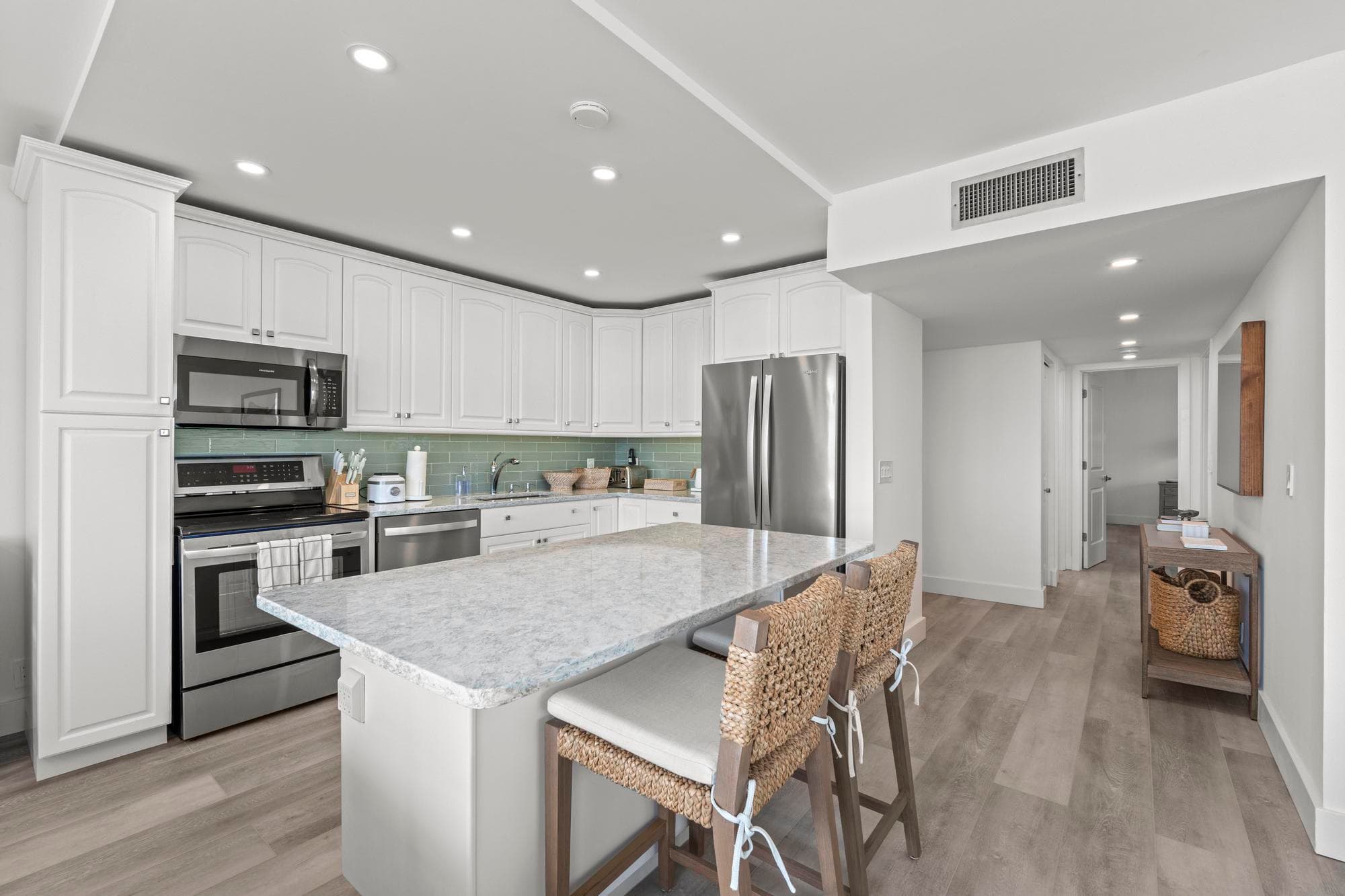 5440 N Ocean Drive 306, Singer Island, FL 33404 — photo 19 of 44