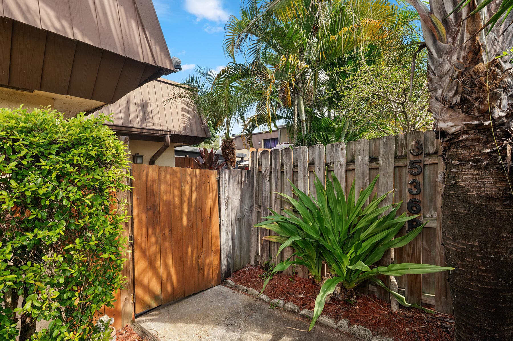 3536 Gardens Drive E B, Palm Beach Gardens, FL 33410 — photo 1 of 21
