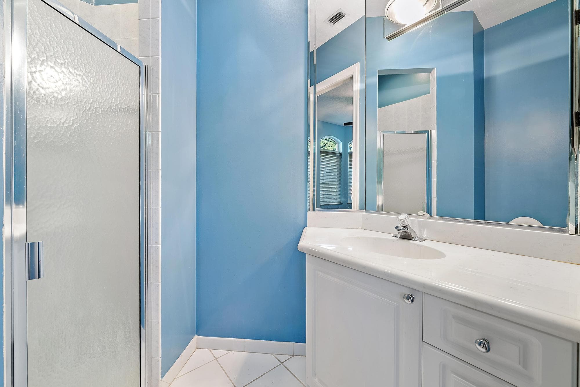 8480 Man O War Road, Palm Beach Gardens, FL 33418 — photo 24 of 45