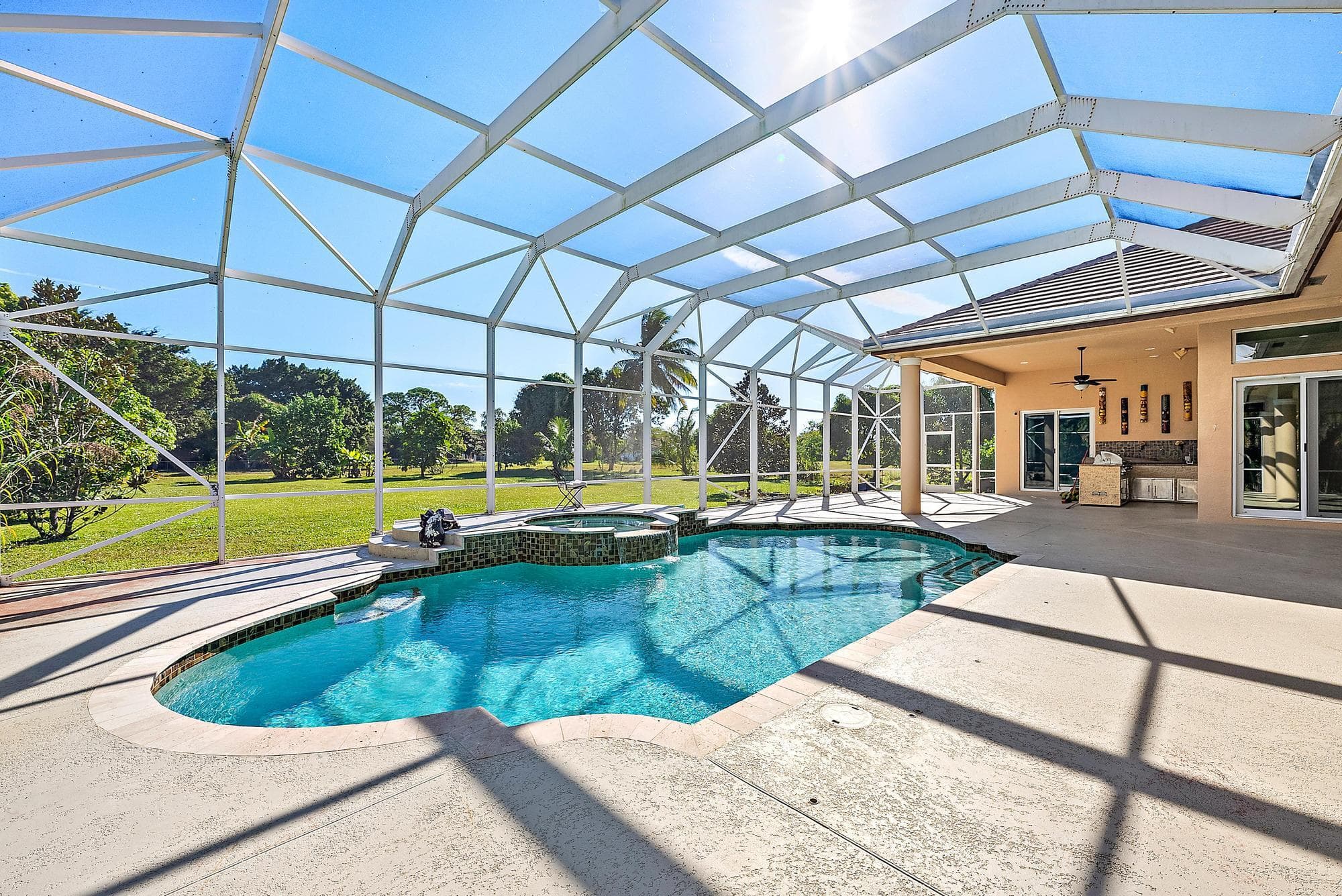 8480 Man O War Road, Palm Beach Gardens, FL 33418 — photo 38 of 45