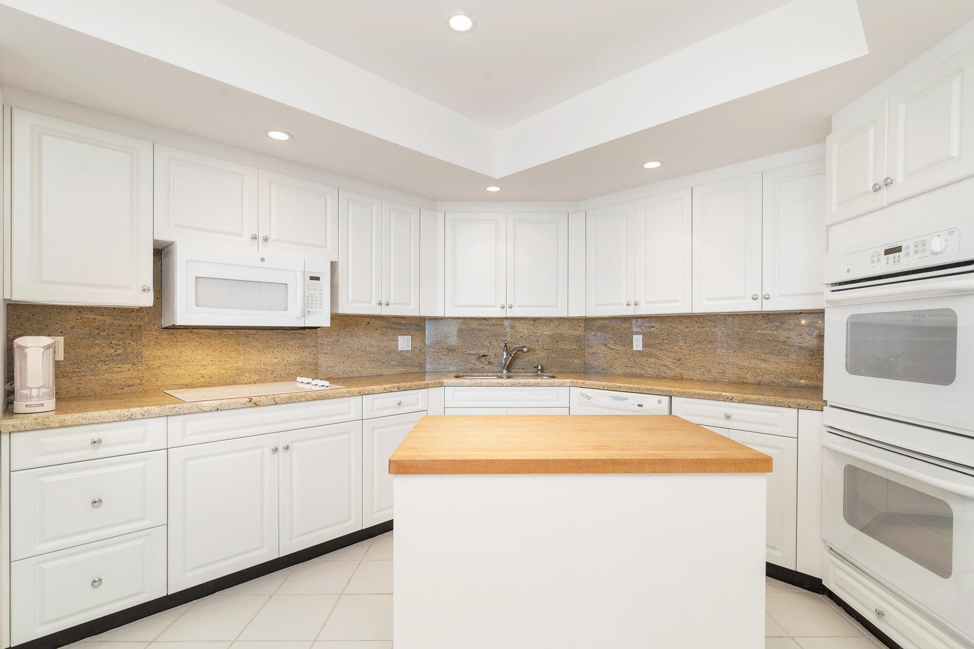 2000 S Ocean Boulevard 208-s, Palm Beach, FL 33480 — photo 13 of 40