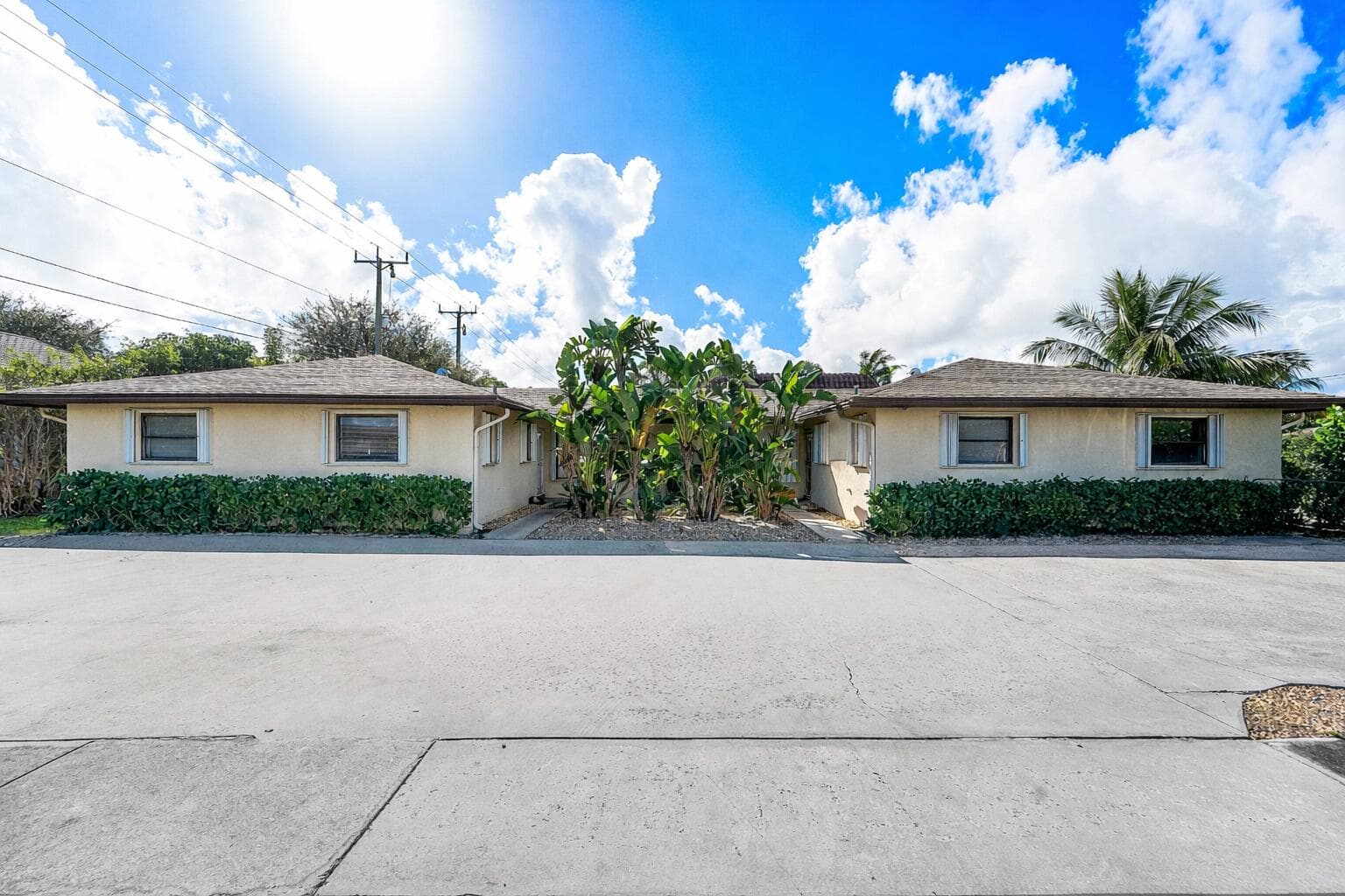 500 NE 48th Street, Boca Raton, FL 33431 — photo 1 of 30