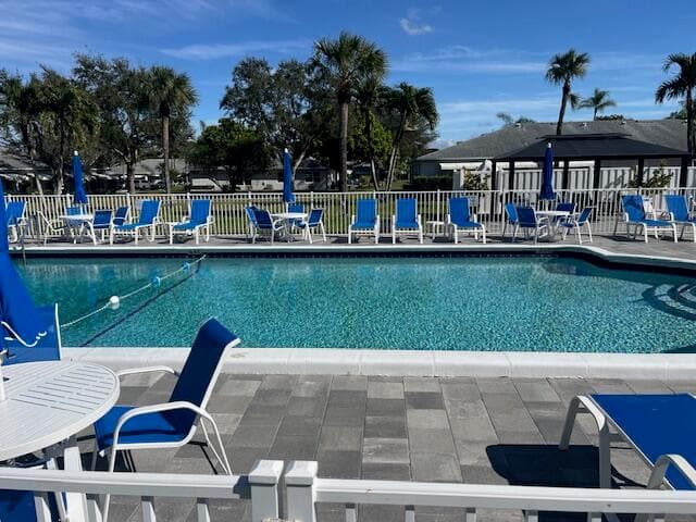 1157 S Drive Circle C, Delray Beach, FL 33445 — photo 18 of 24