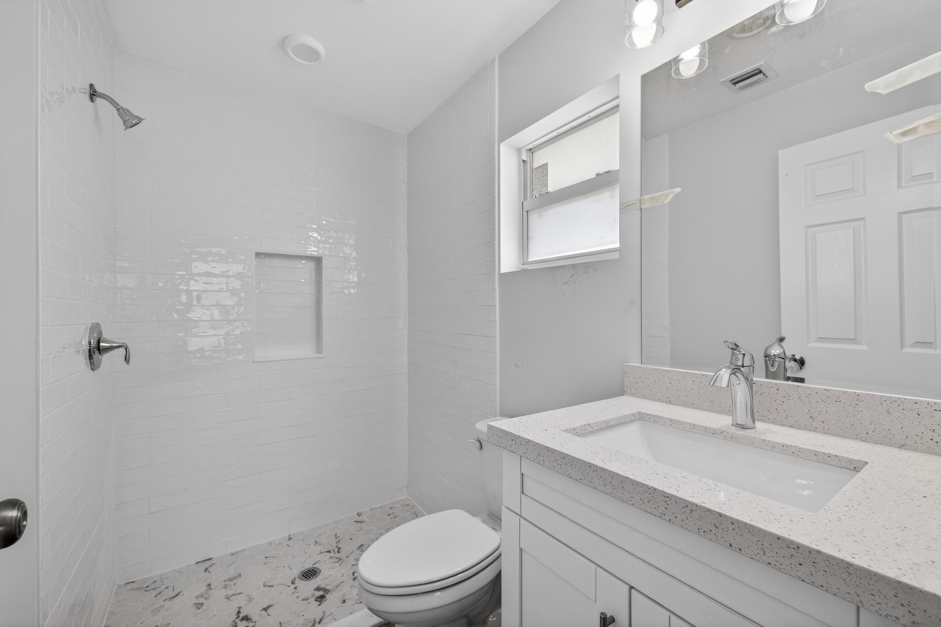 706 Dundas Court, Fort Pierce, FL 34950 — photo 21 of 37