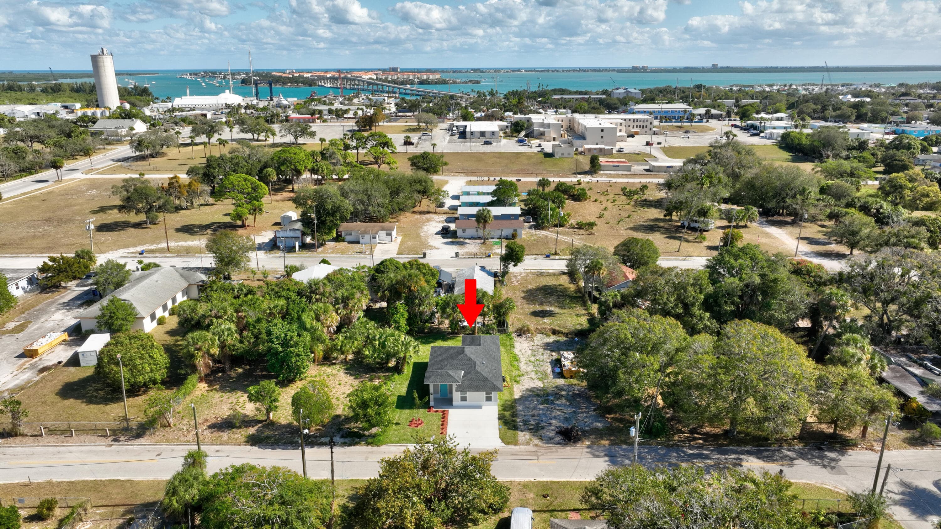 706 Dundas Court, Fort Pierce, FL 34950 — photo 29 of 37