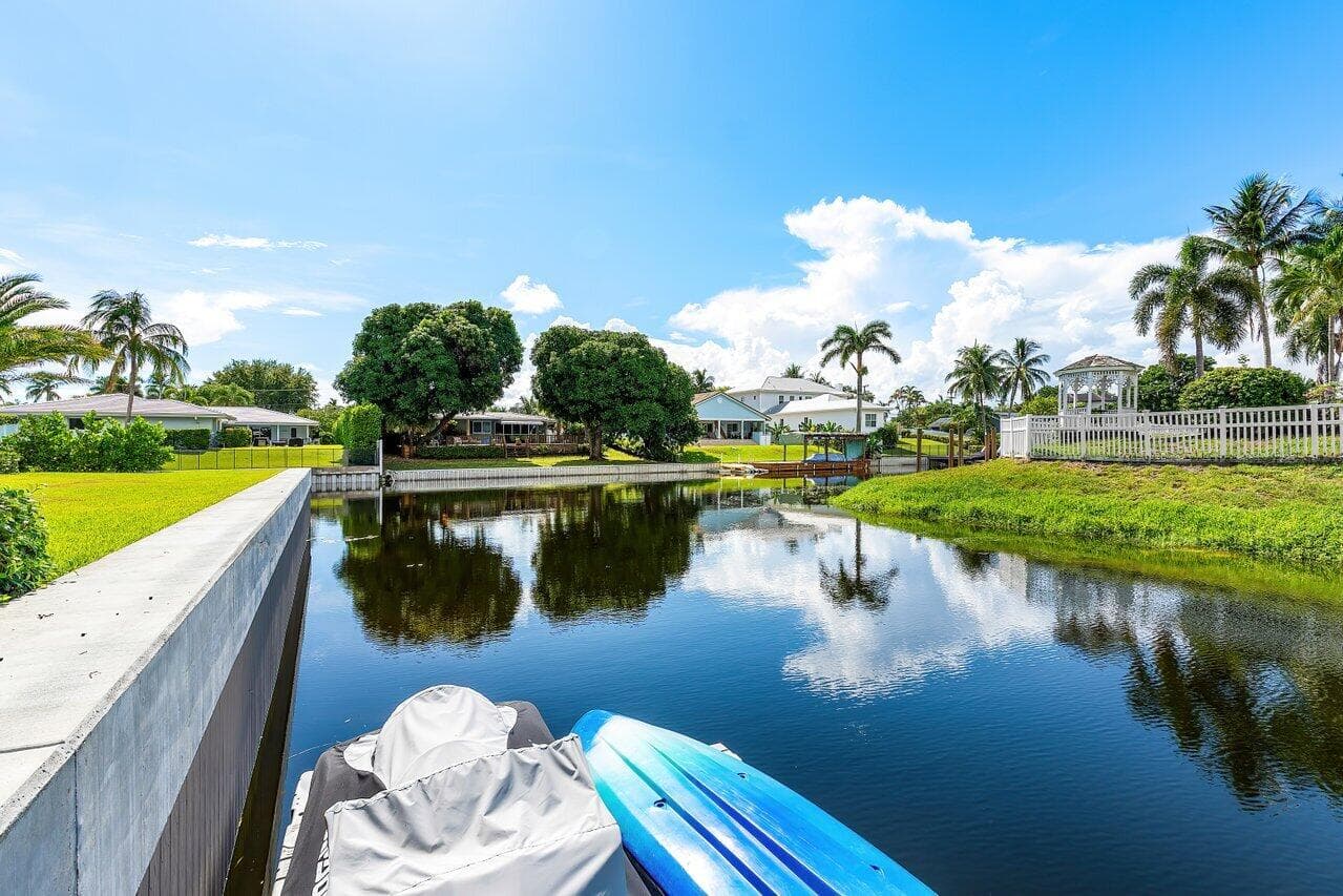 830 Lake Shore Drive, Delray Beach, FL 33444 — photo 57 of 81