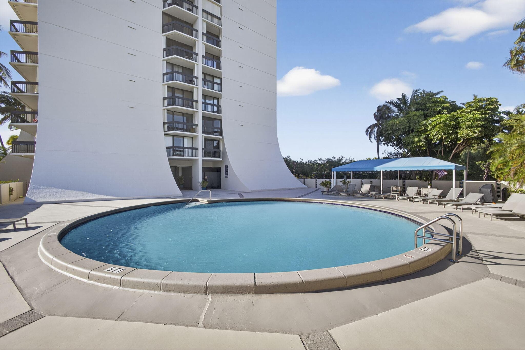 2400 Presidential Way 1606, West Palm Beach, FL 33401 — photo 52 of 58