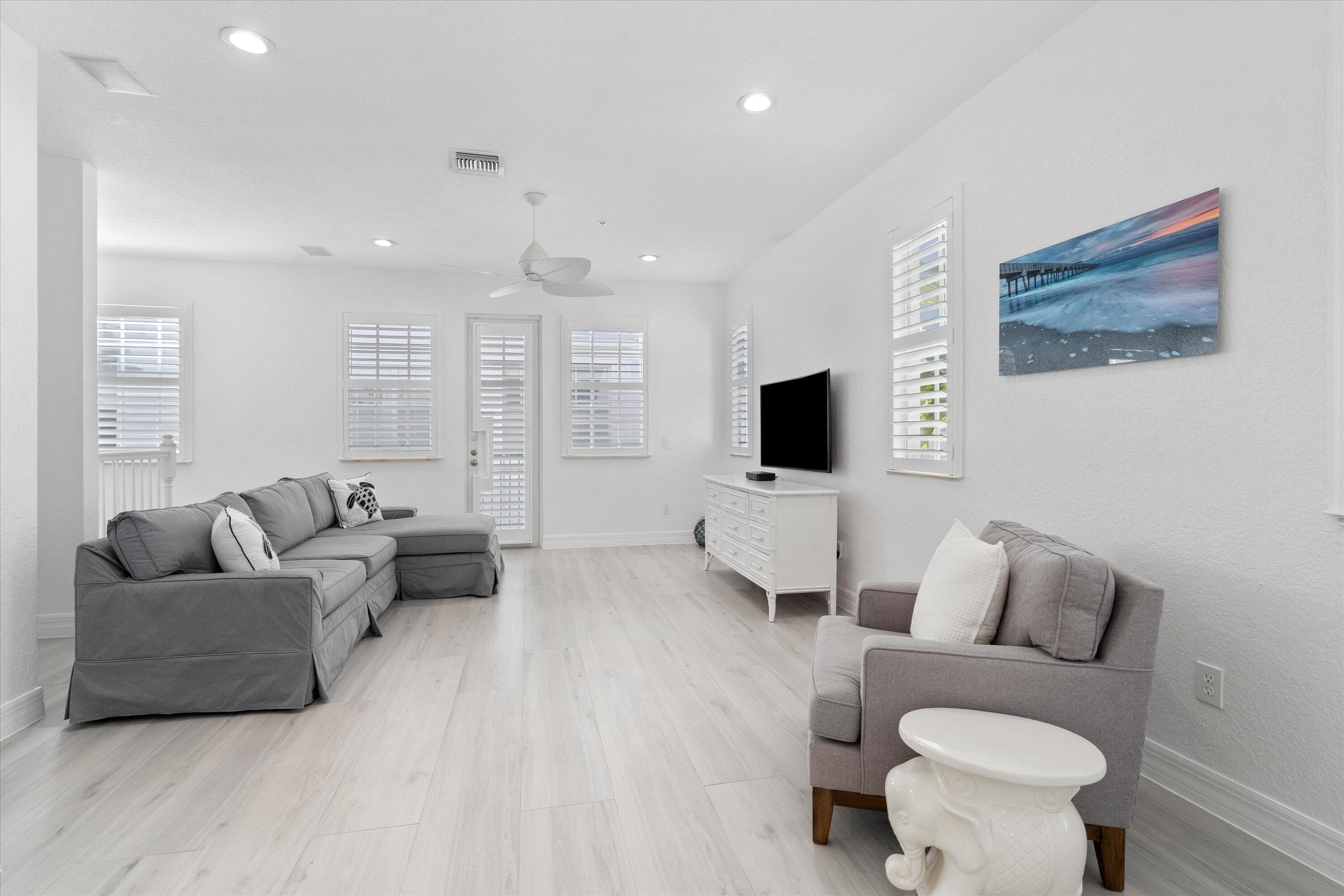 295 NE 5th Avenue 32, Delray Beach, FL 33483 — photo 5 of 29