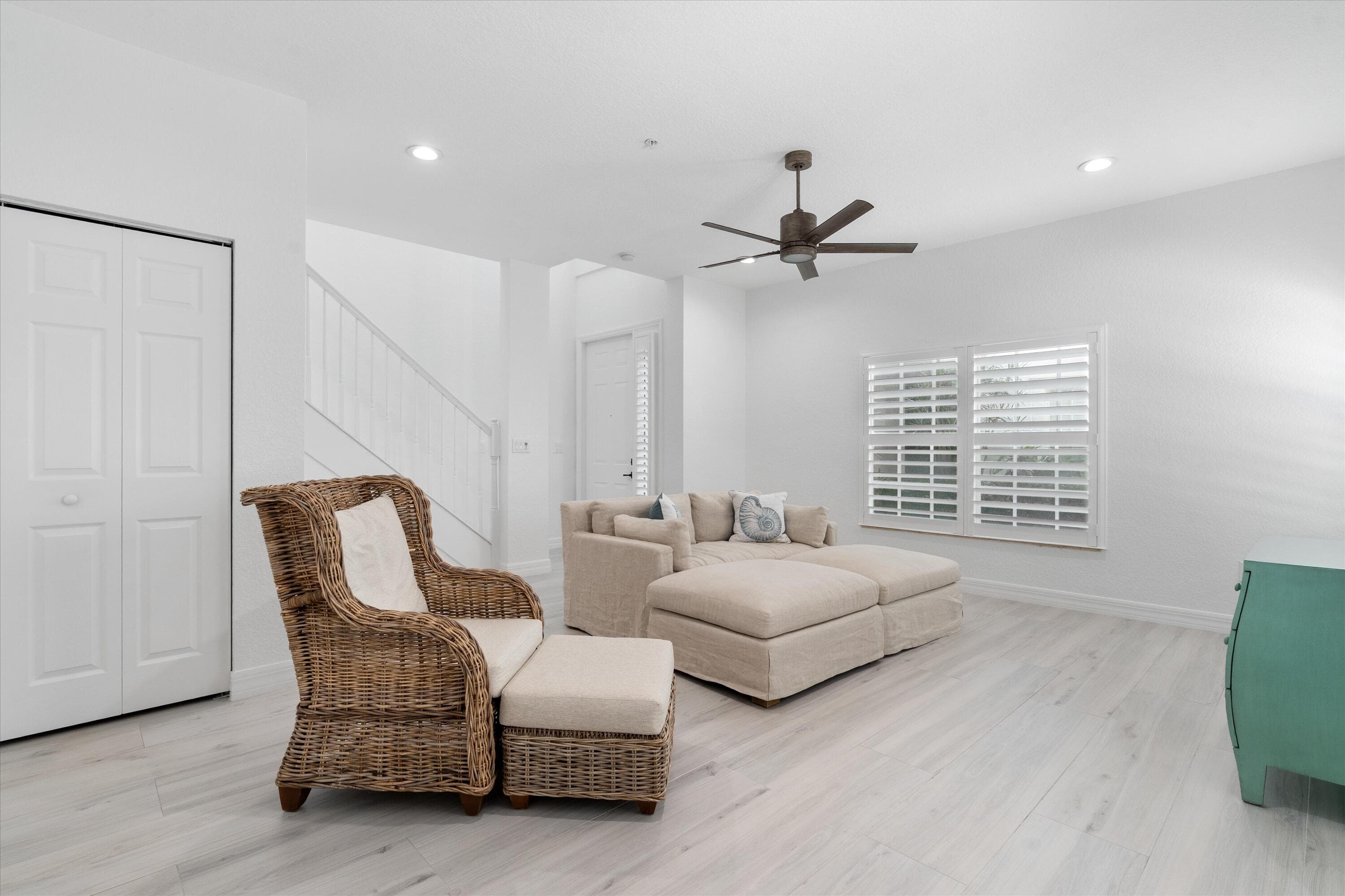 295 NE 5th Avenue 32, Delray Beach, FL 33483 — photo 22 of 29