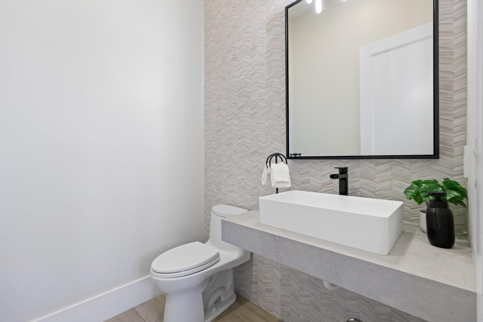 525 Whispering Pines Road, Boynton Beach, FL 33435 — photo 63 of 91
