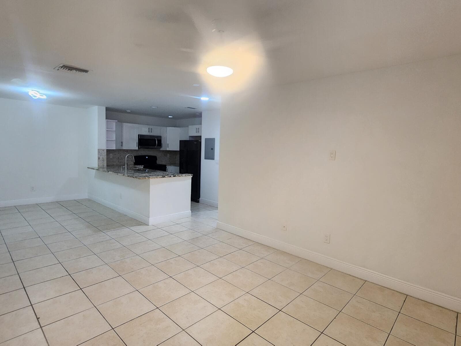 6013 10th Avenue N 208, Greenacres, FL 33463 — photo 2 of 22