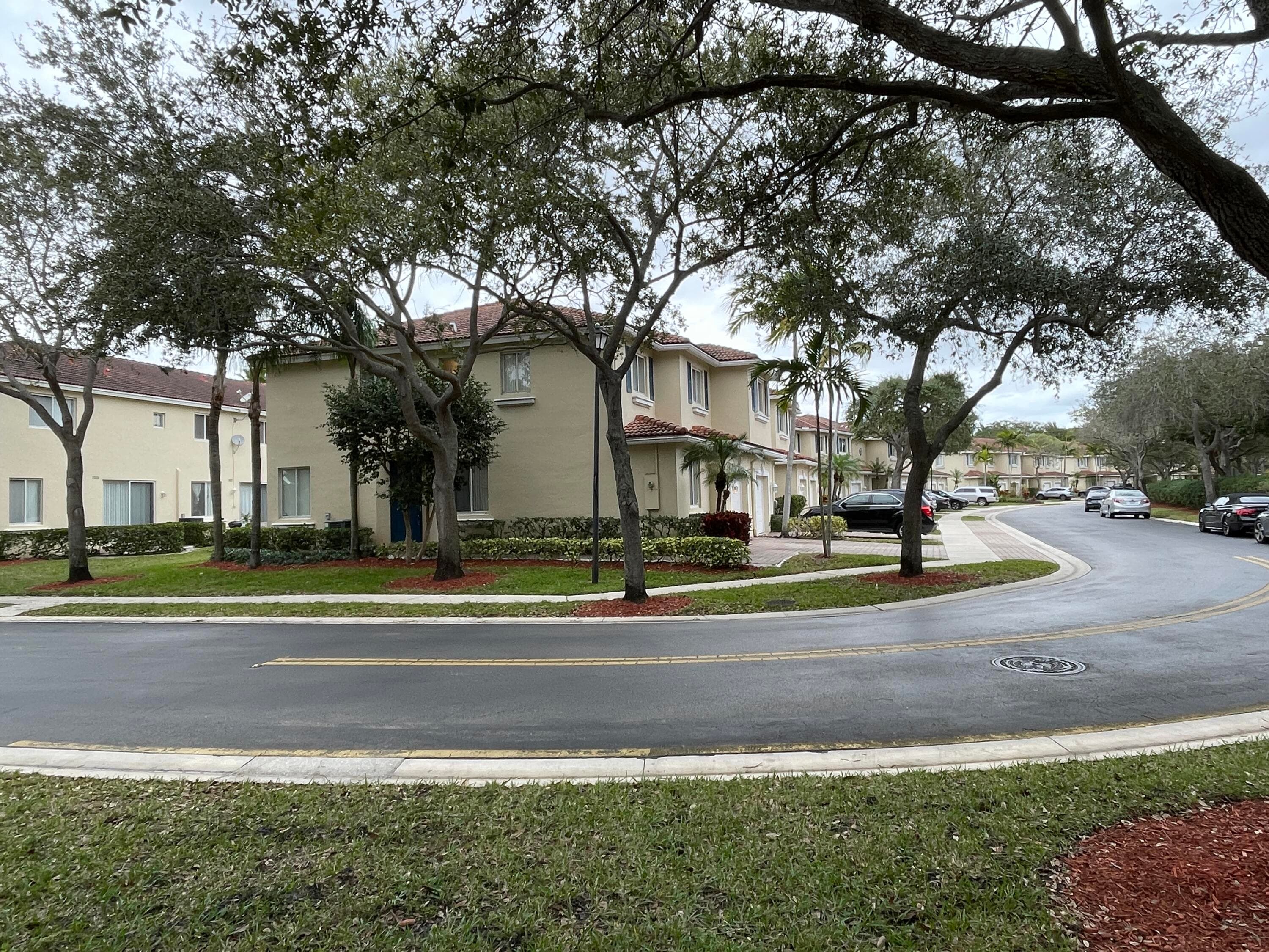 3121 N Evergreen Circle, Boynton Beach, FL 33426 — photo 7 of 35