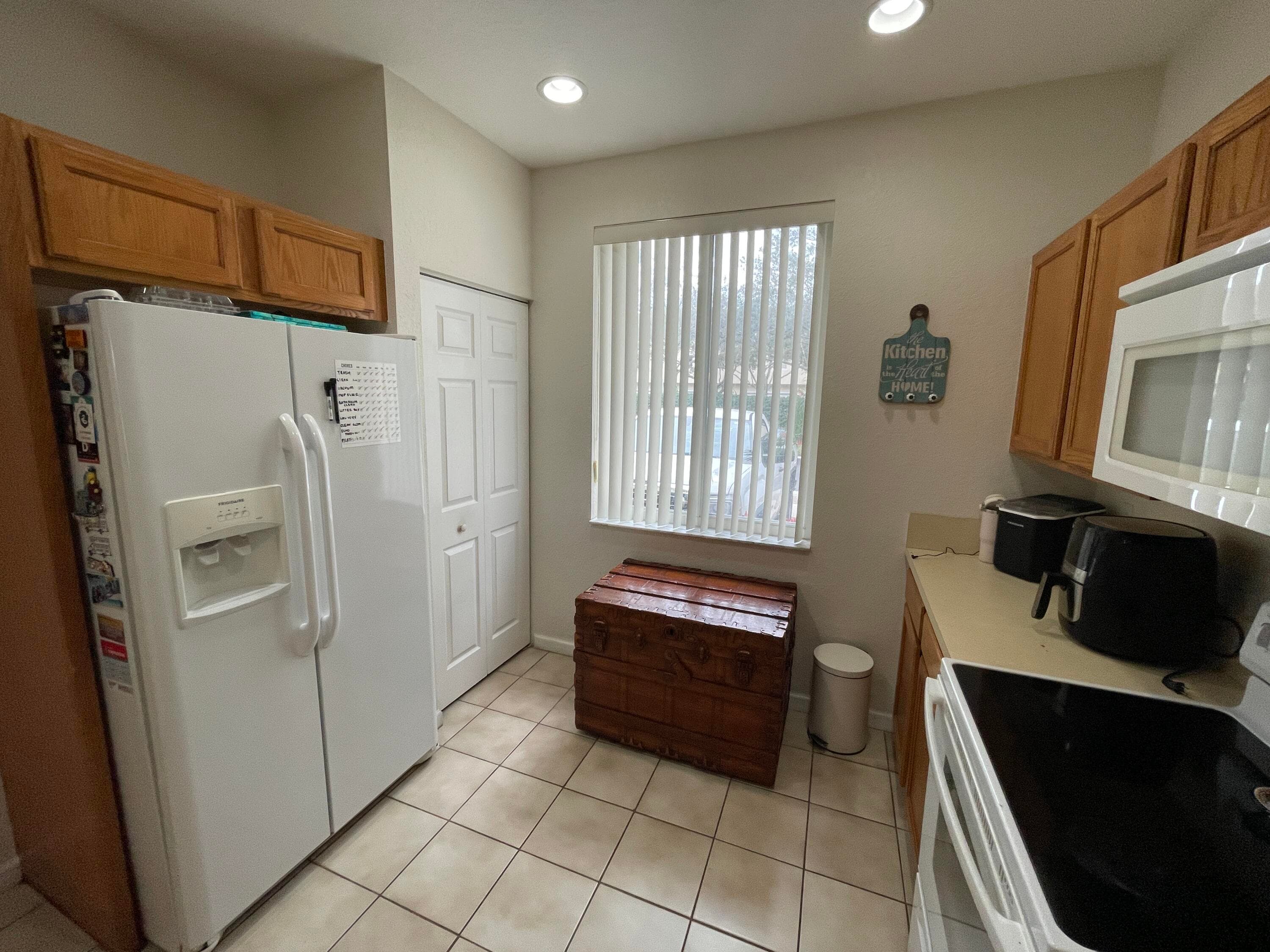 3121 N Evergreen Circle, Boynton Beach, FL 33426 — photo 24 of 35
