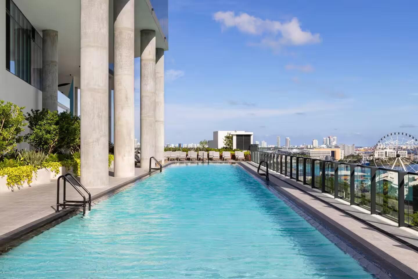 398 NE 5th Street 2403, Miami, FL 33132 — photo 21 of 33