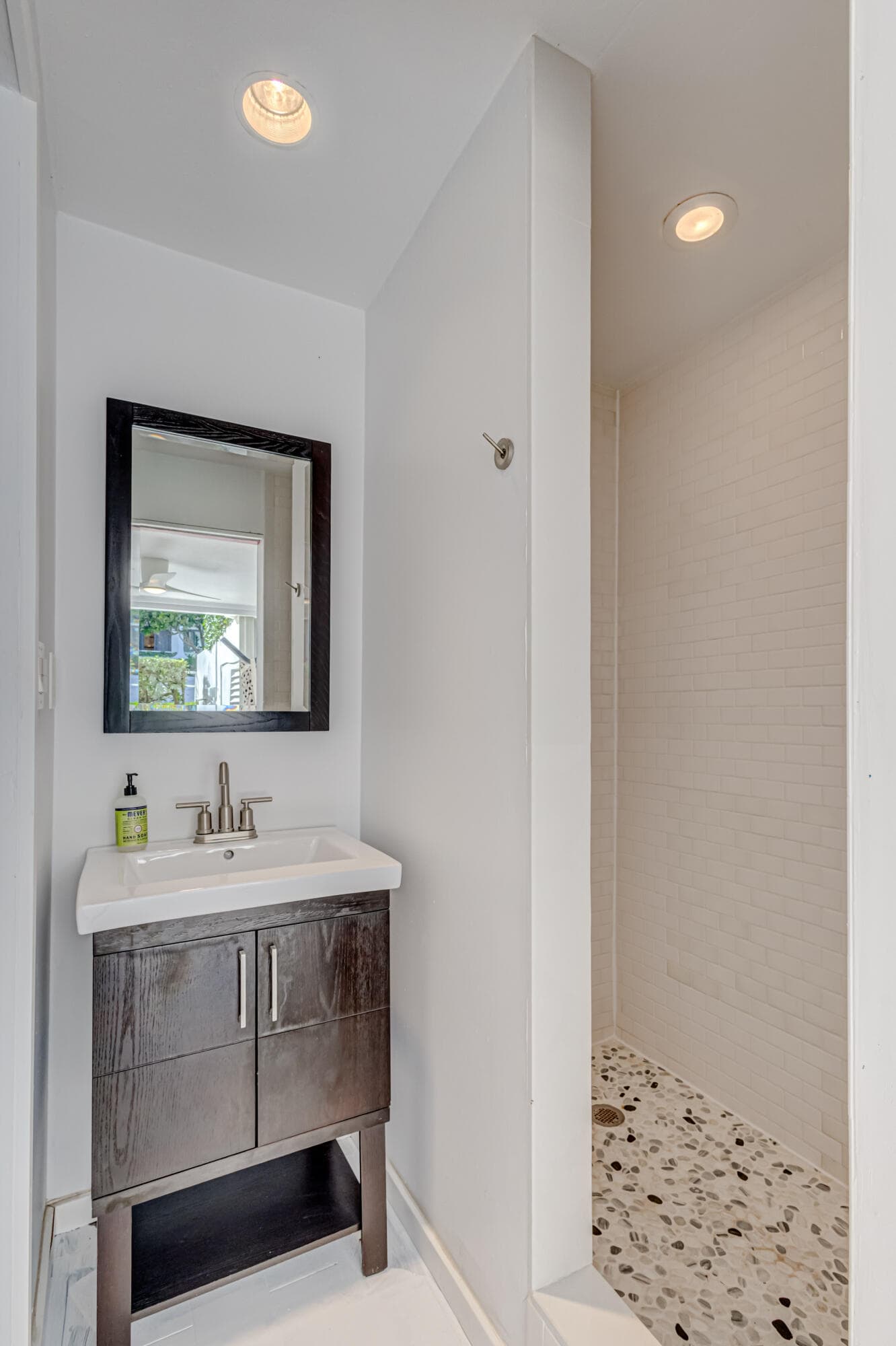 2275 S Ocean Boulevard 305n N11, Palm Beach, FL 33480 — photo 32 of 42