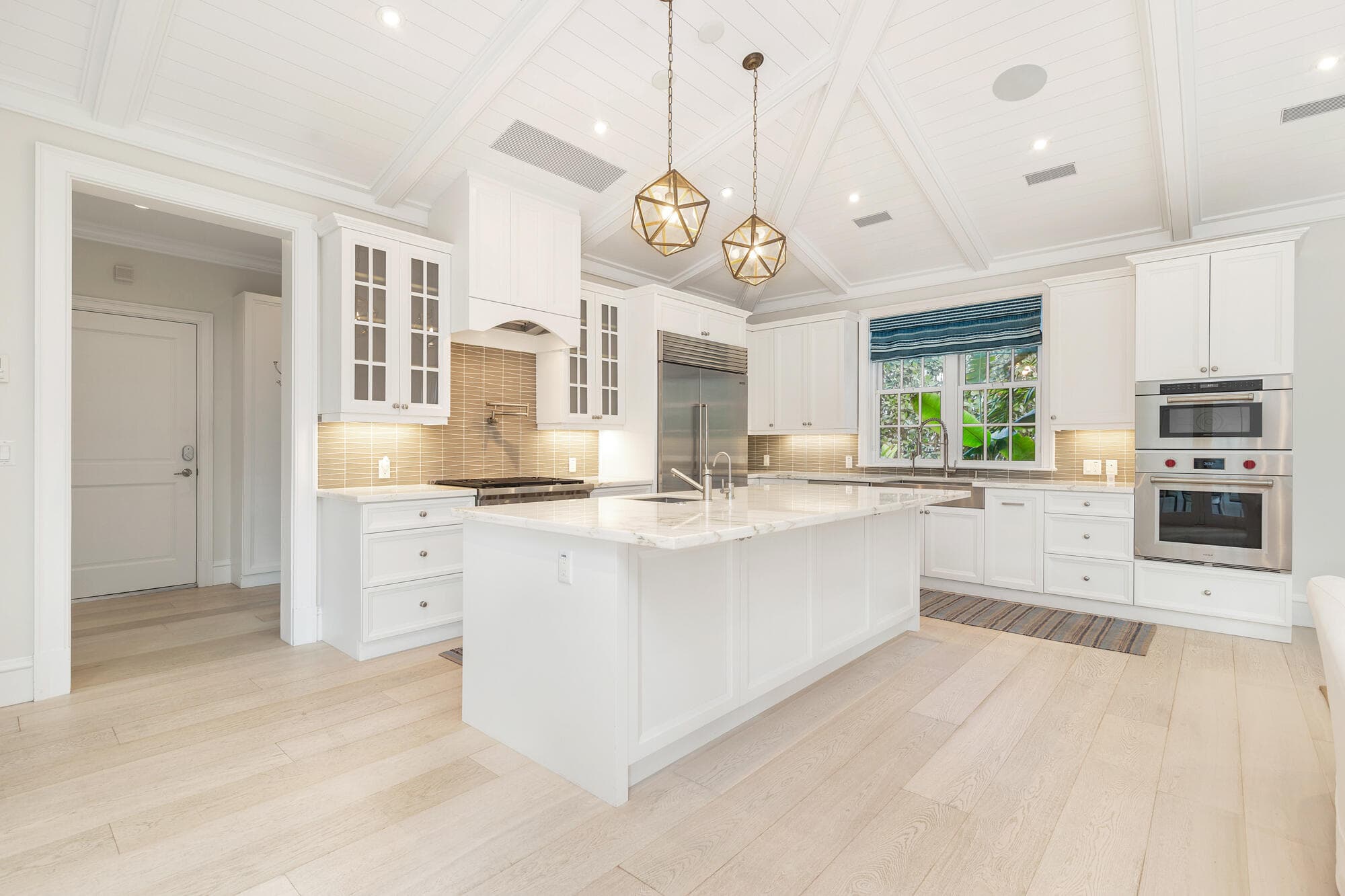 216 Sandpiper Drive, Palm Beach, FL 33480 — photo 13 of 48