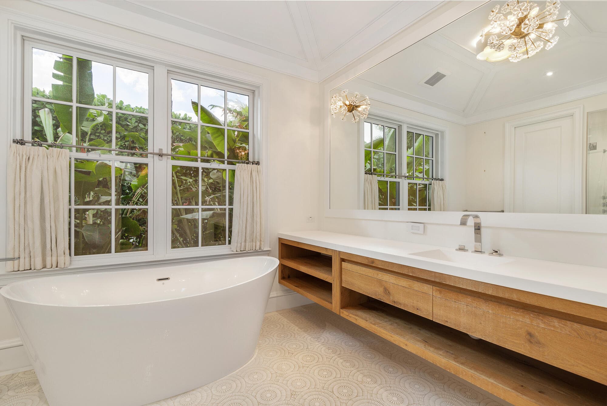 216 Sandpiper Drive, Palm Beach, FL 33480 — photo 20 of 48