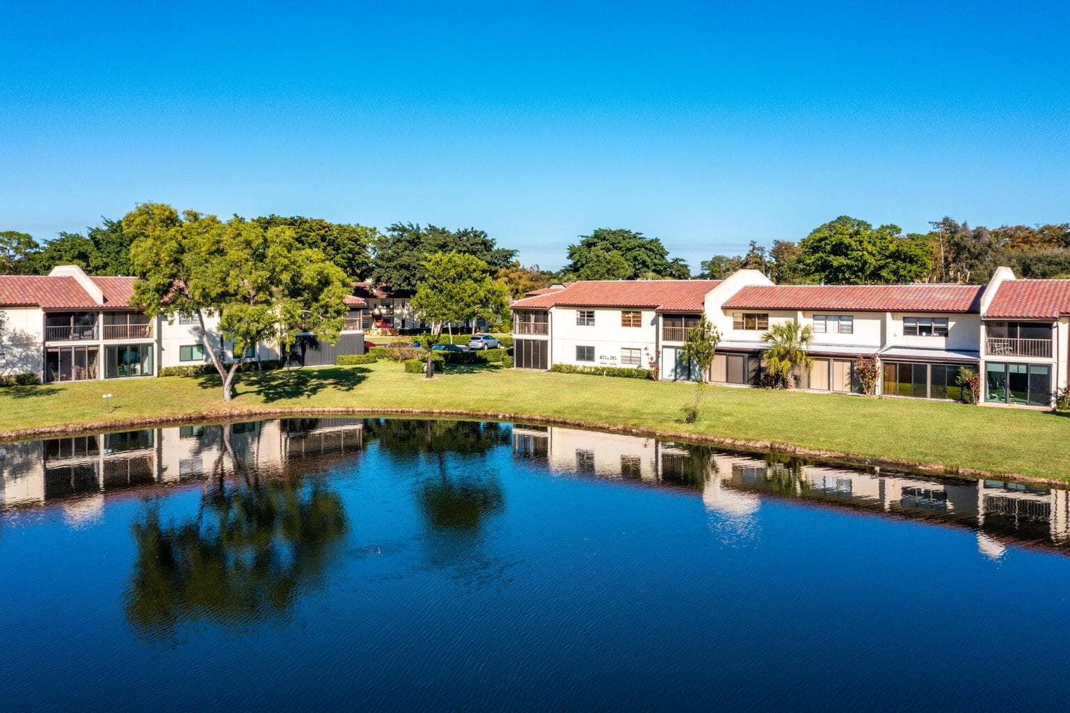 21863 Arriba Real 8-k, Boca Raton, FL 33433 — photo 2 of 27