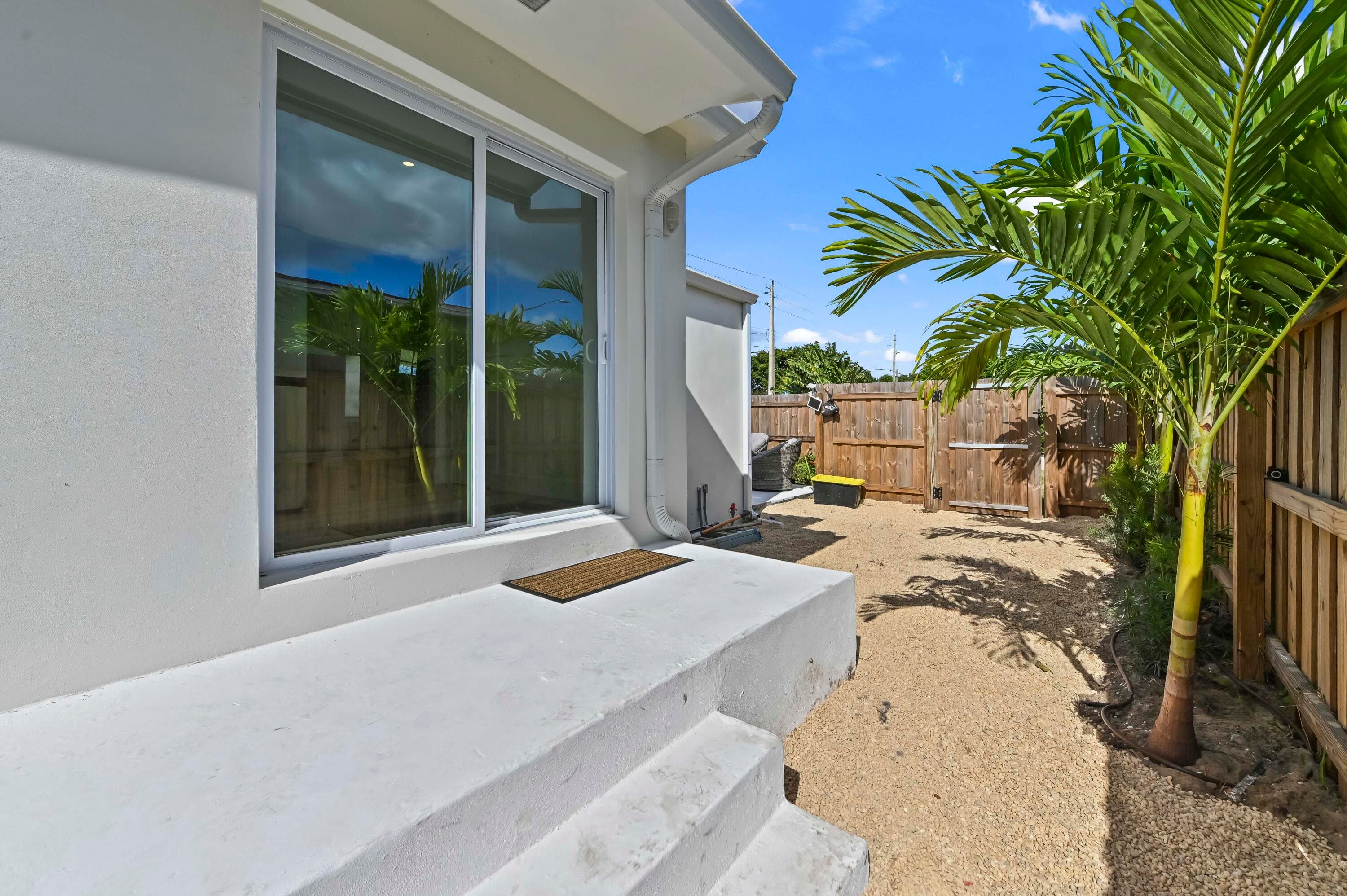 3400 Parker Avenue, West Palm Beach, FL 33405 — photo 35 of 38