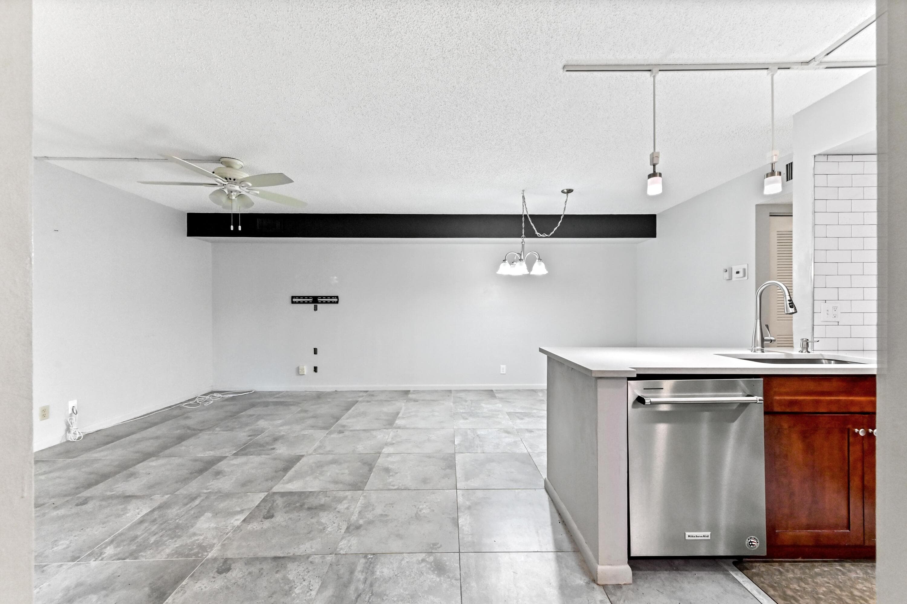 14895 Builtmore Way 107, Delray Beach, FL 33446 — photo 5 of 40