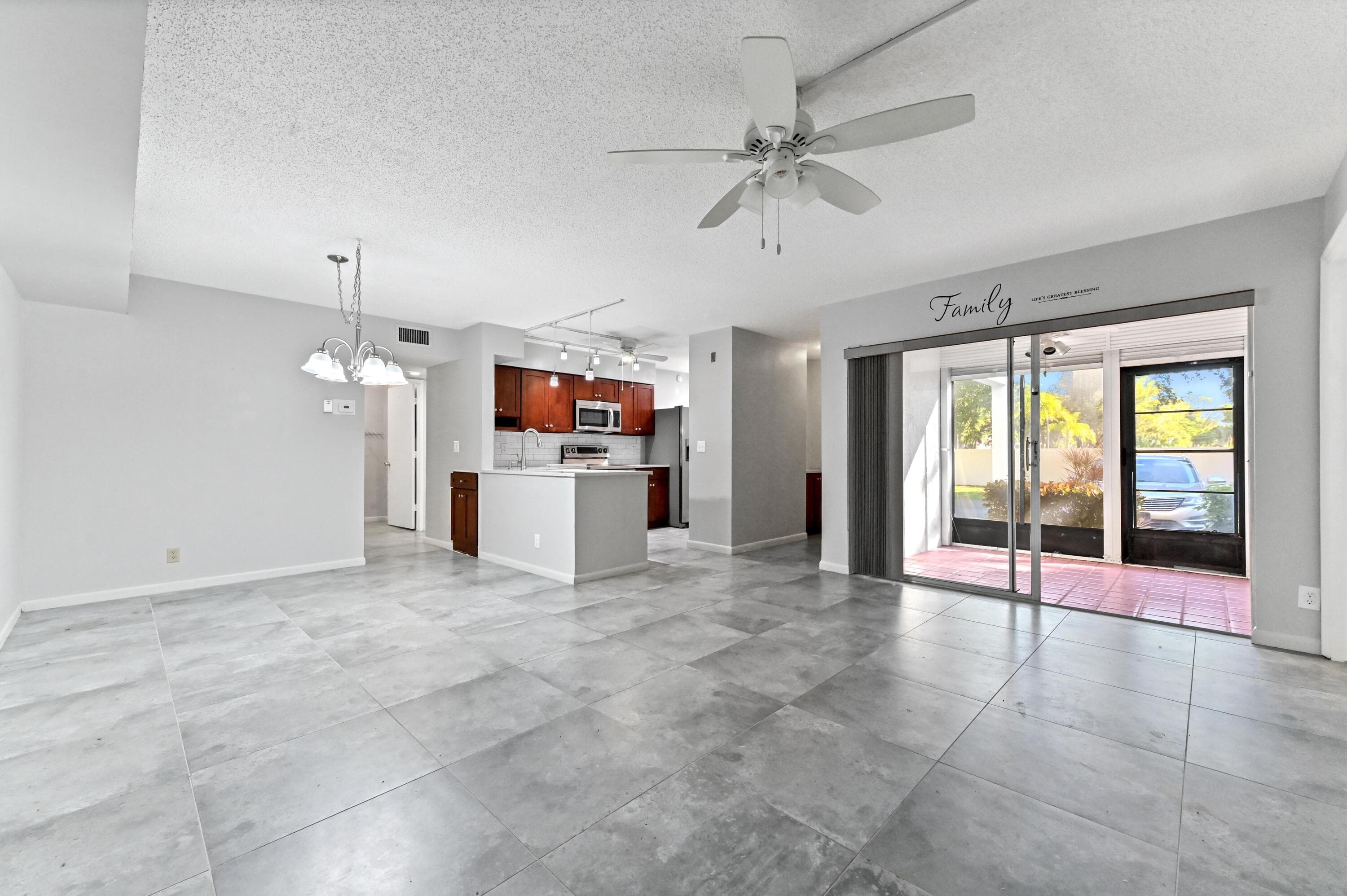 14895 Builtmore Way 107, Delray Beach, FL 33446 — photo 3 of 40
