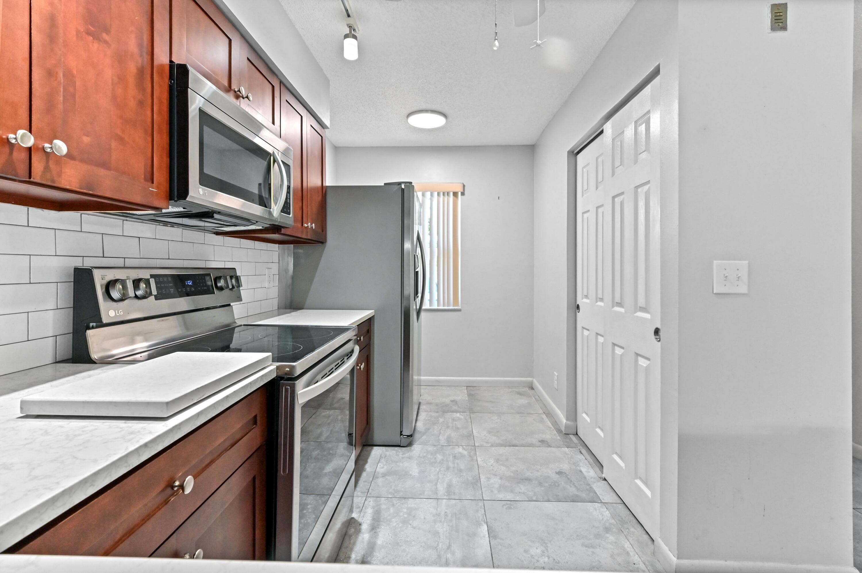 14895 Builtmore Way 107, Delray Beach, FL 33446 — photo 11 of 40