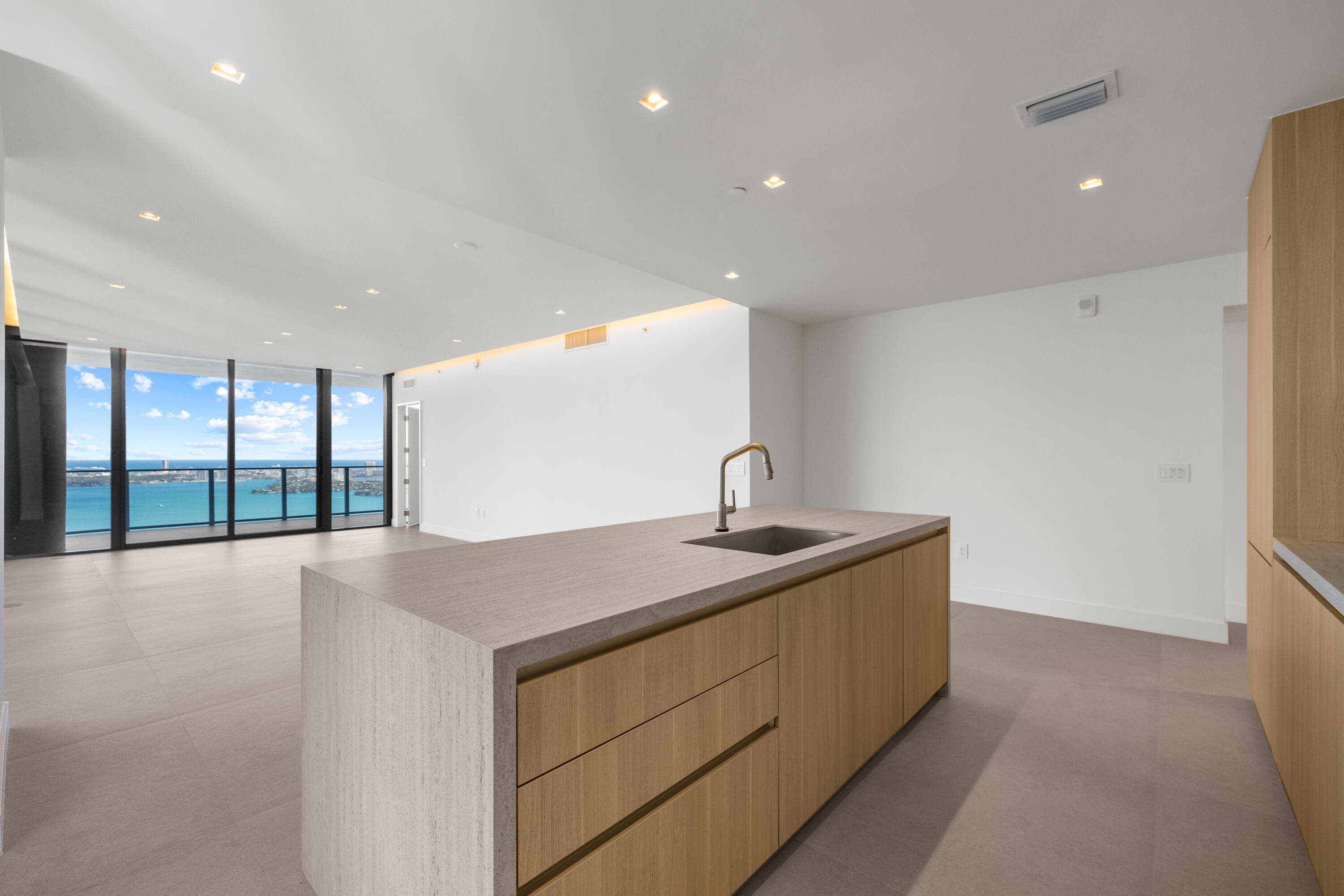 700 NE 24th Street 4601, Miami, FL 33137 — photo 13 of 66