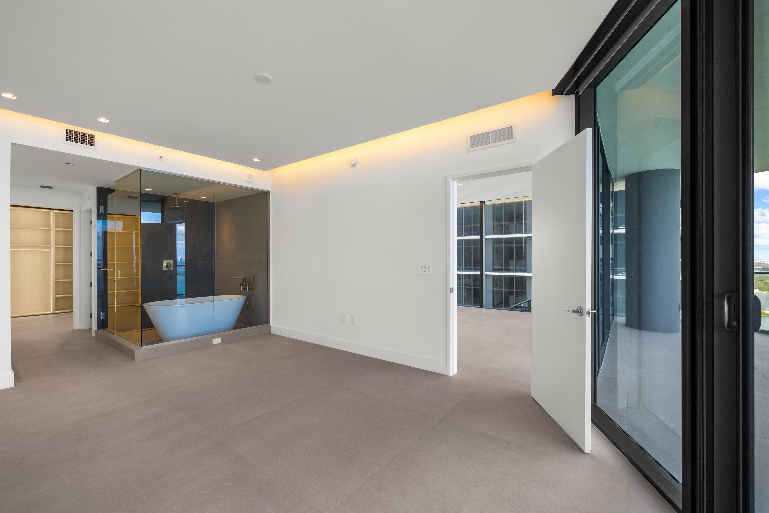 700 NE 24th Street 4601, Miami, FL 33137 — photo 25 of 66