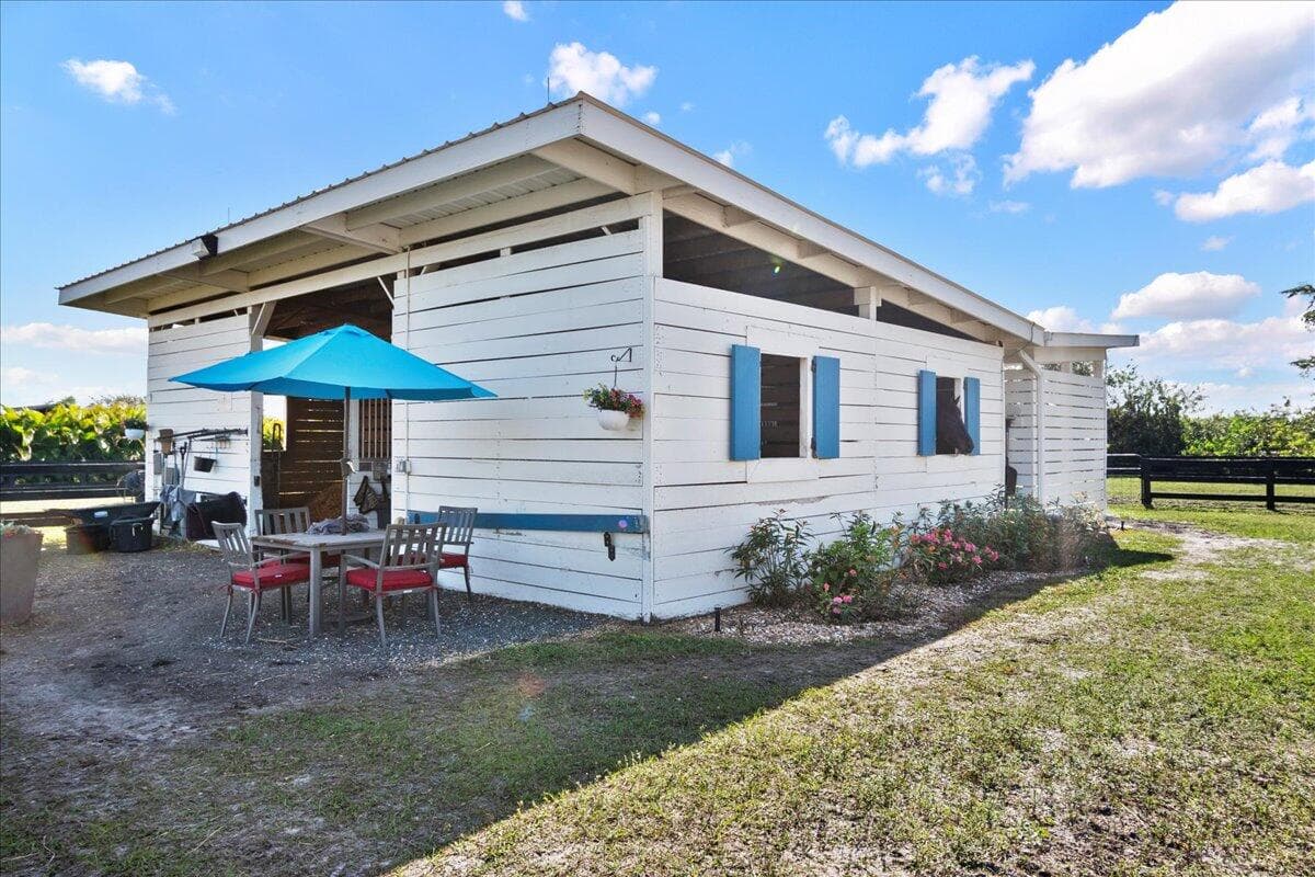 5625 140th Avenue S, Wellington, FL 33449 — photo 92 of 104