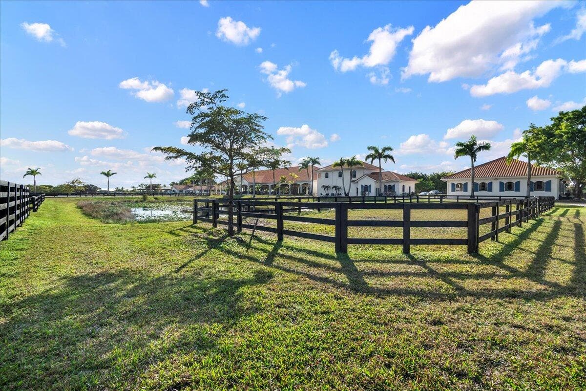 5625 140th Avenue S, Wellington, FL 33449 — photo 4 of 104