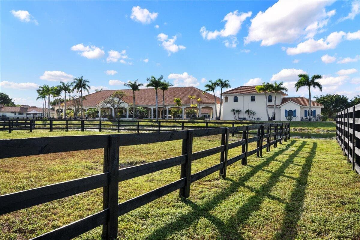 5625 140th Avenue S, Wellington, FL 33449 — photo 3 of 104