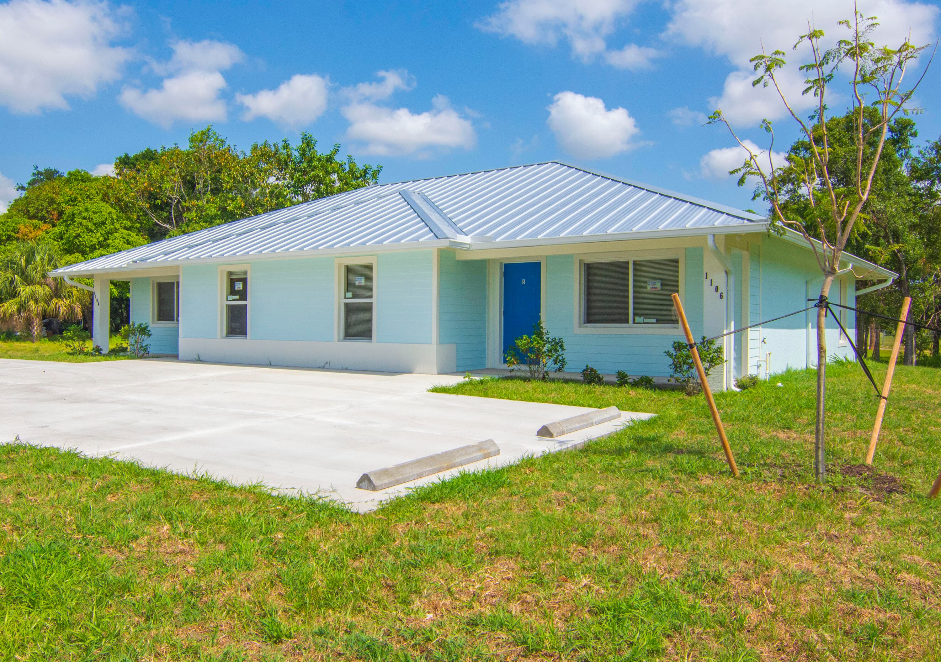 1405 Avenue G Apt A, Fort Pierce, FL 34950 — photo 1 of 30