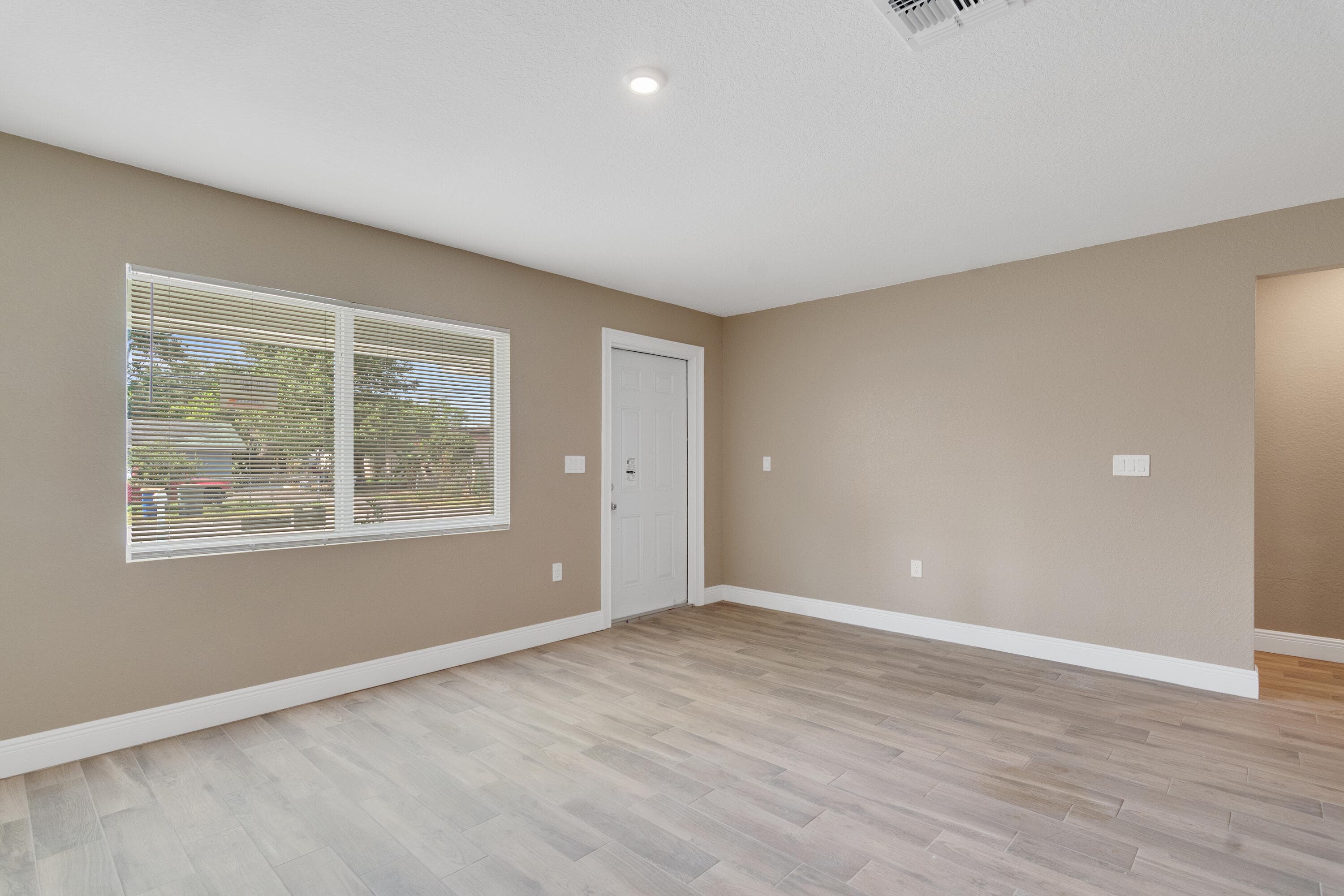 1405 Avenue G Apt A, Fort Pierce, FL 34950 — photo 12 of 30