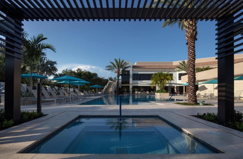 7689 Glendevon Lane 1807, Delray Beach, FL 33446 — photo 30 of 61
