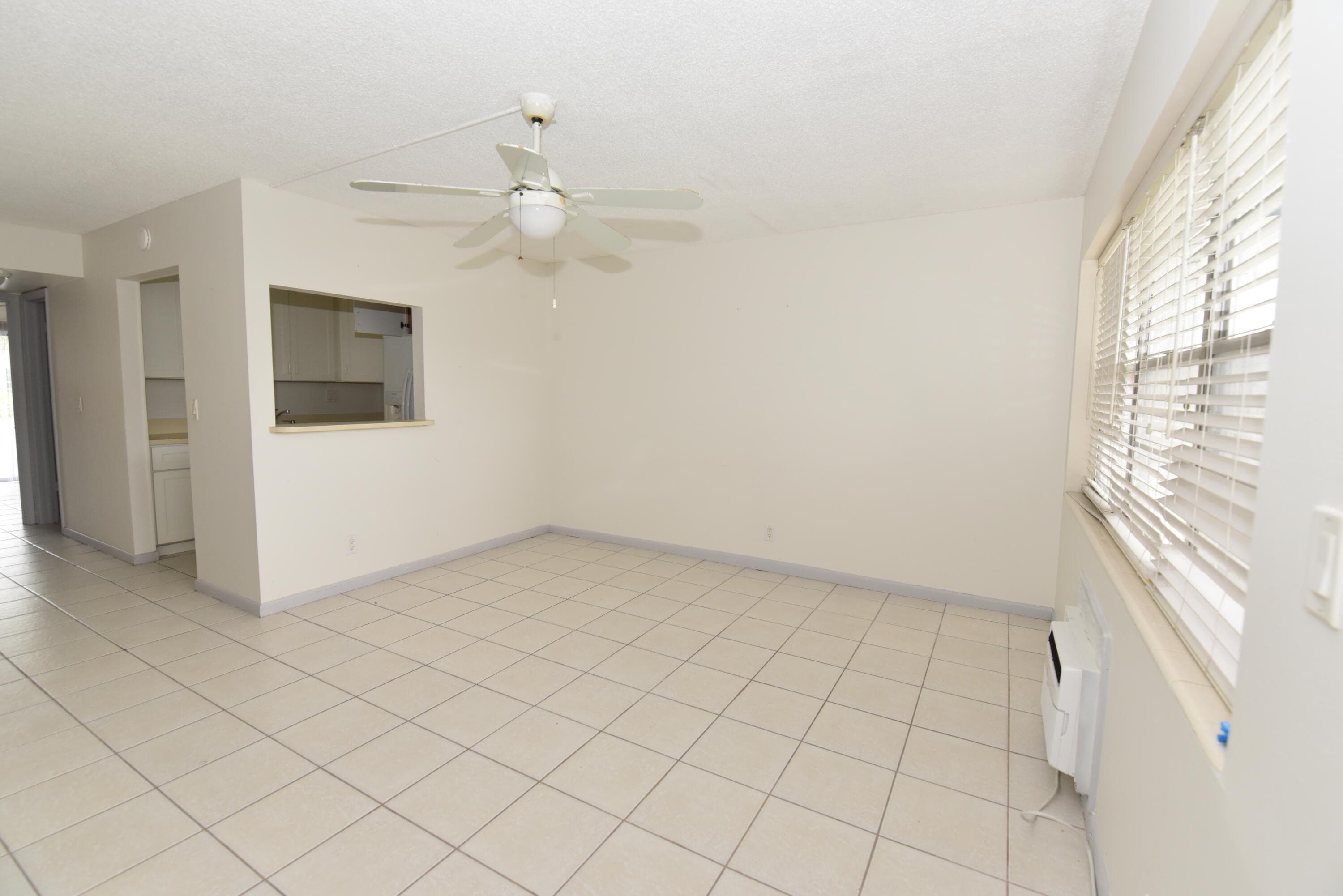 164 Andover G, West Palm Beach, FL 33417 — photo 3 of 16