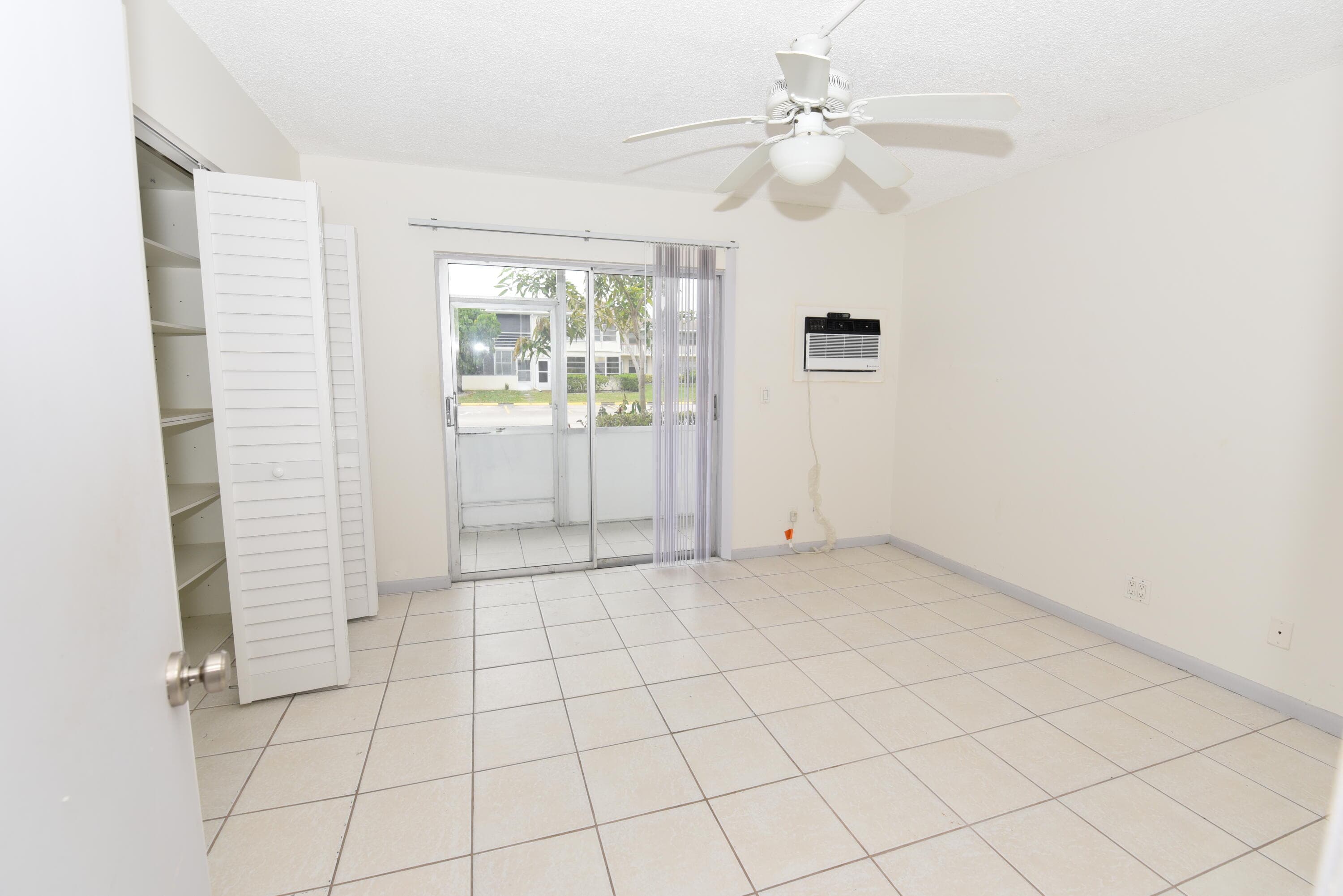164 Andover G, West Palm Beach, FL 33417 — photo 10 of 16