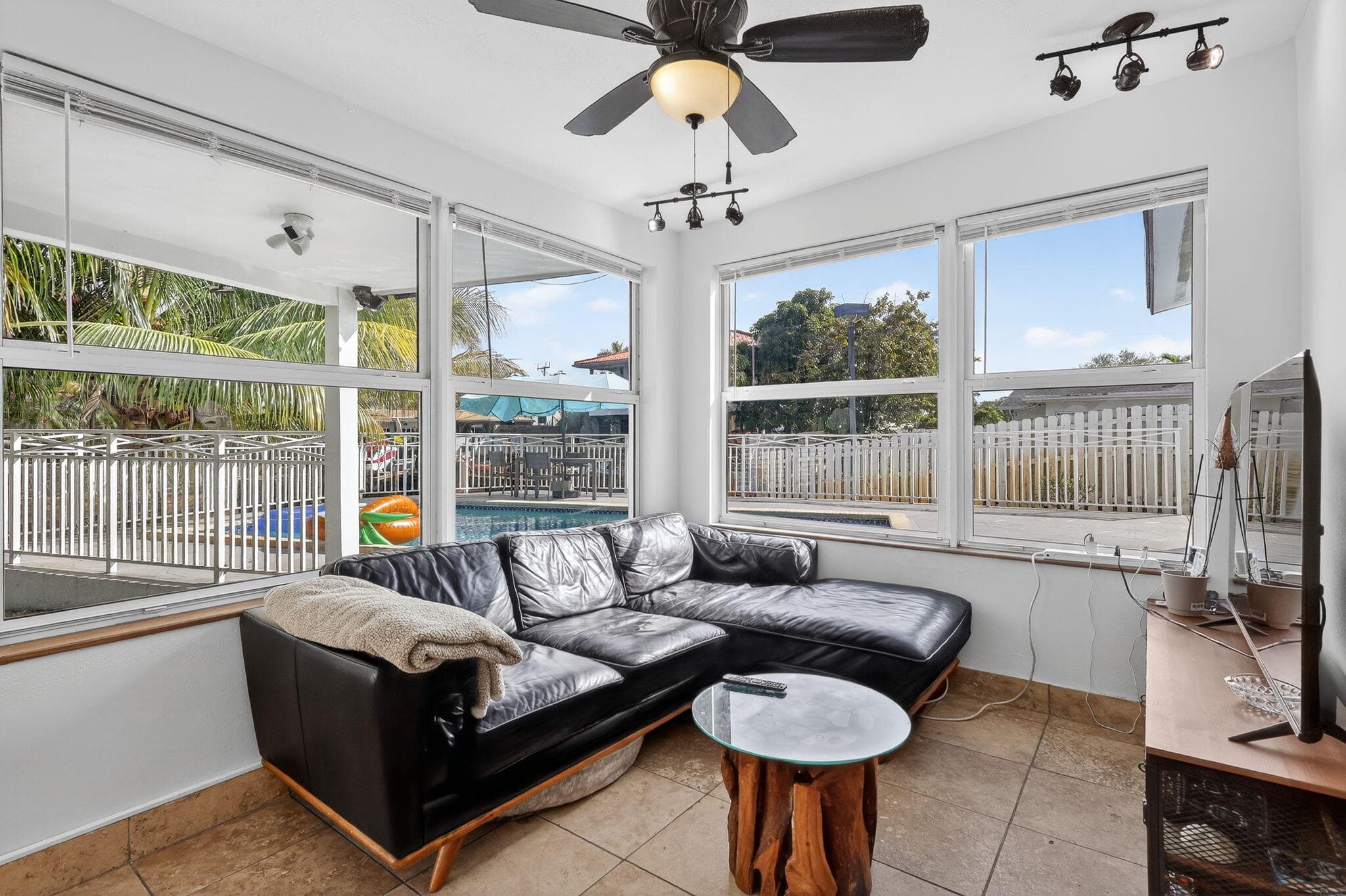 4540 SW 28th Terrace, Dania Beach, FL 33312 — photo 17 of 63