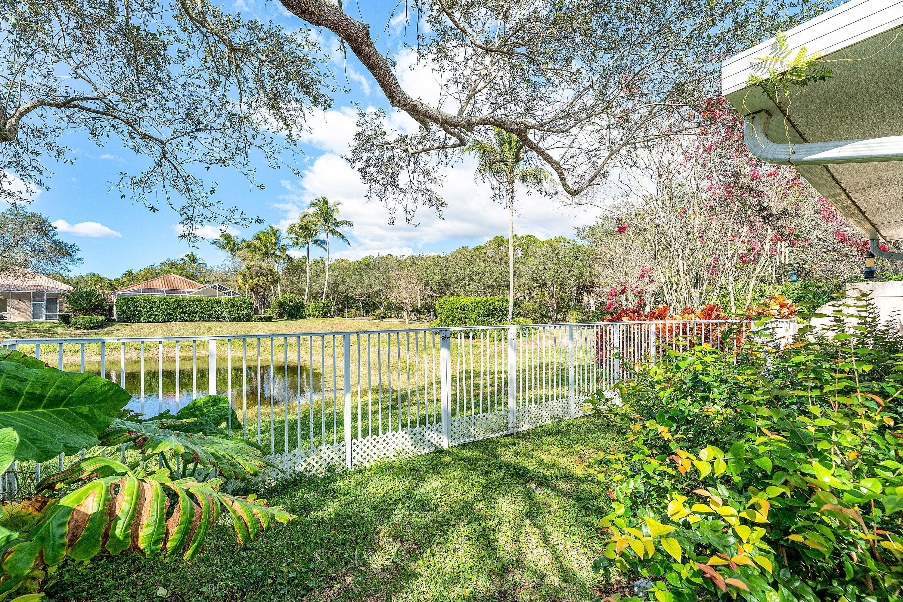 2841 Livingston Lane, West Palm Beach, FL 33411 — photo 23 of 43