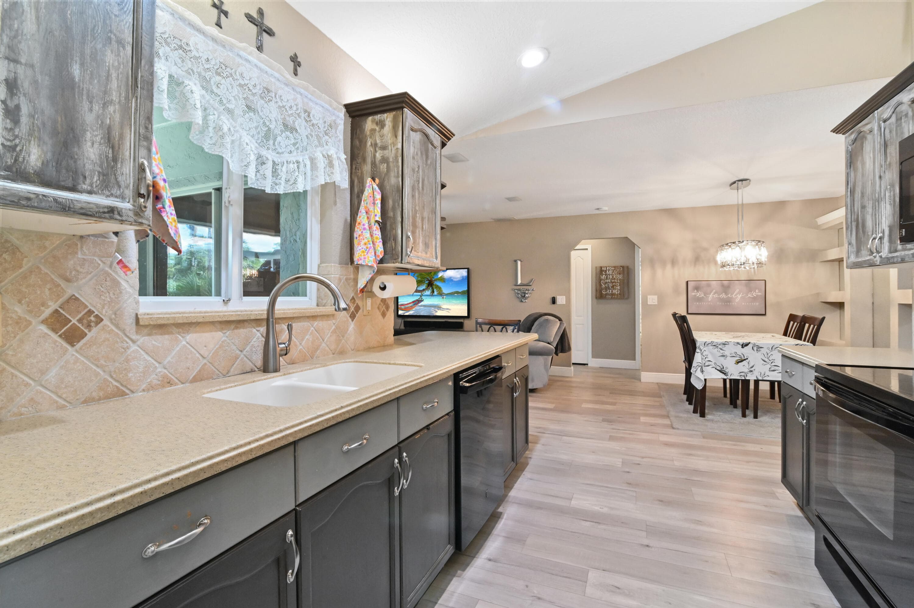12693 61st Lane N, West Palm Beach, FL 33412 — photo 14 of 58