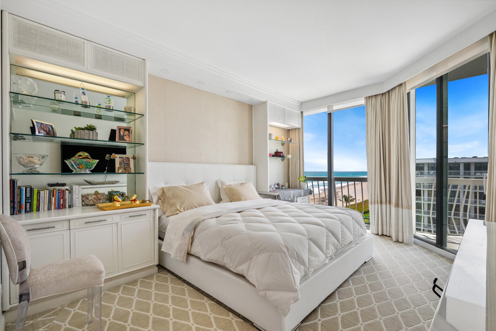2100 S Ocean Boulevard Ph 607n, Palm Beach, FL 33480 — photo 11 of 17